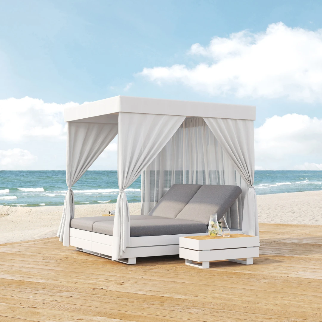 DAYBEDS