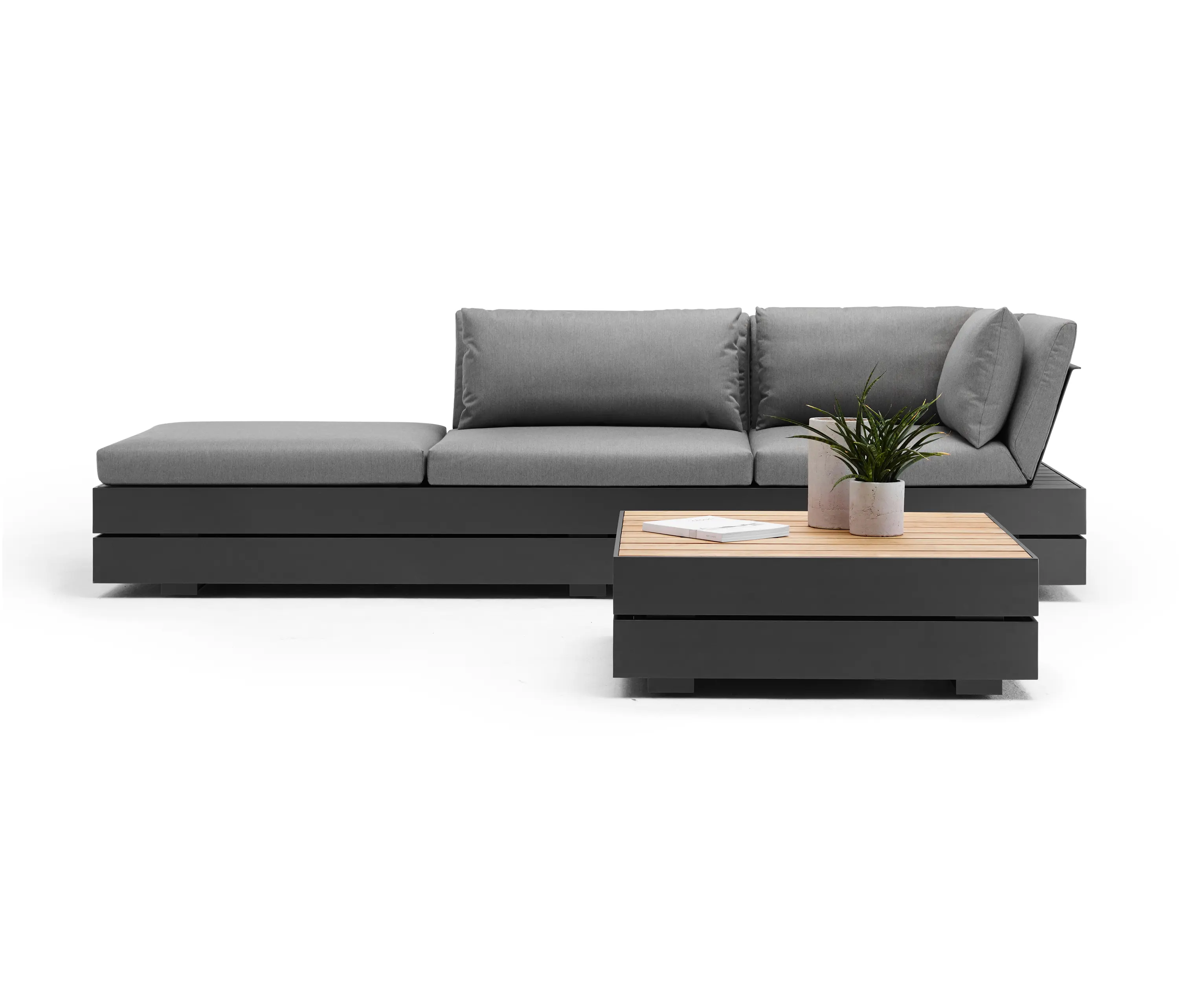 solpuri - Boxx Lounge