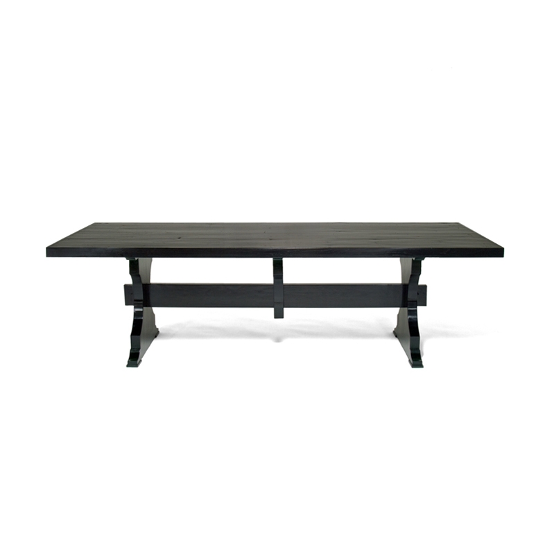 Afficher le produit The Tuscan Trestle Table du fabricant Atelier Demiurge