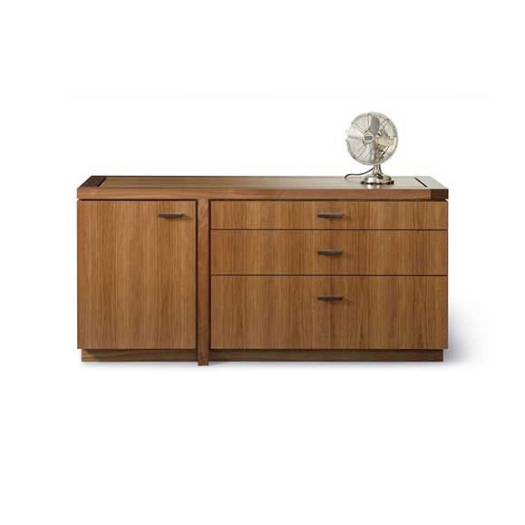 Mostra il prodotto Offset Credenza del produttore Altura Furniture