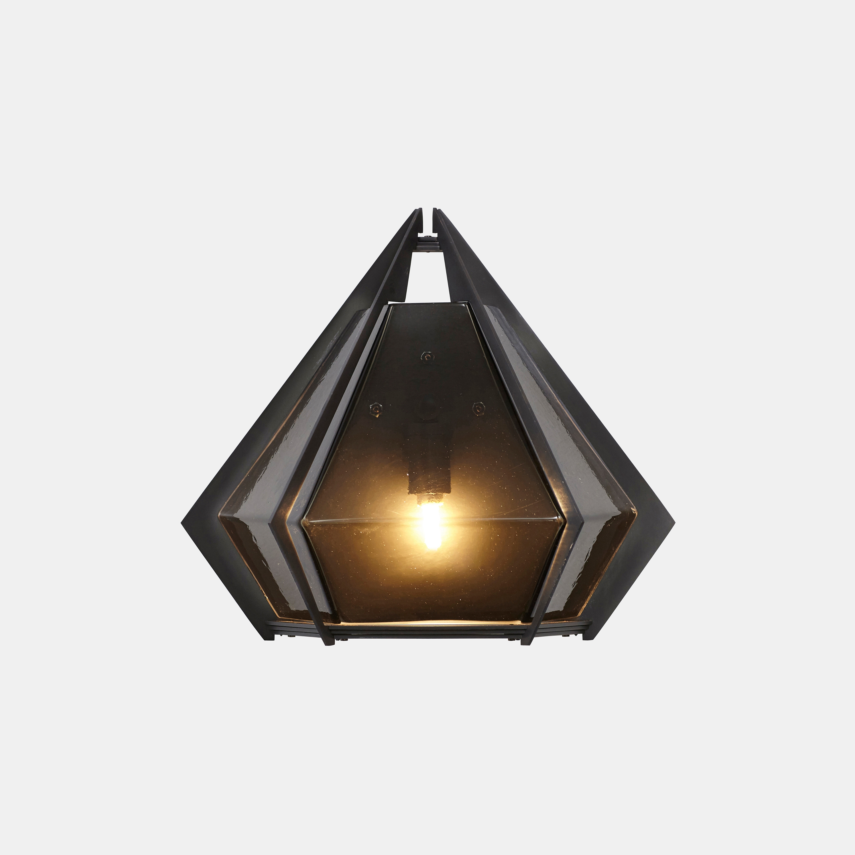 Mostra il prodotto Harlow Wall Sconce del produttore Gabriel Scott