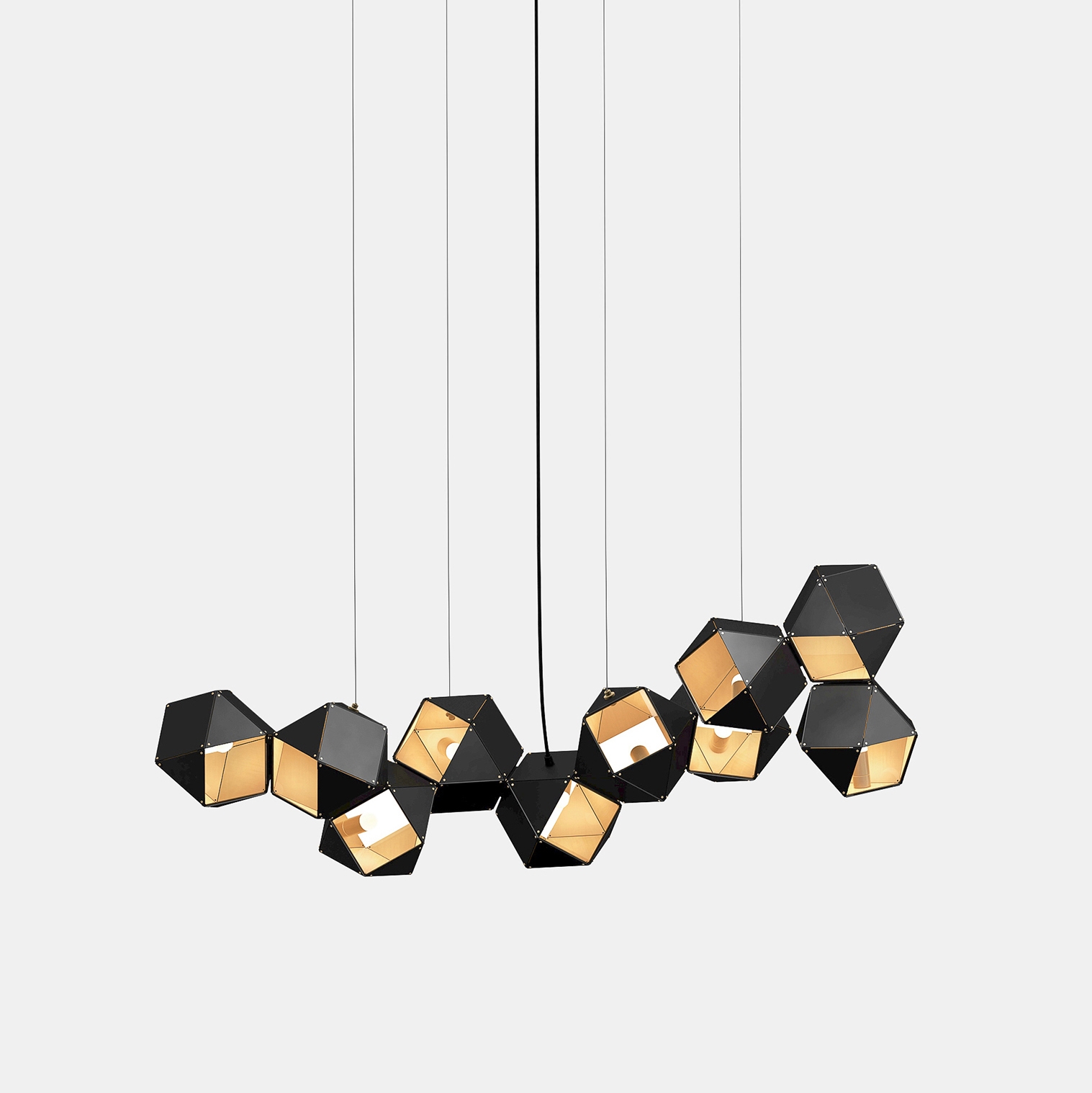 Mostra il prodotto Welles Steel Long Chandelier 10 del produttore Gabriel Scott