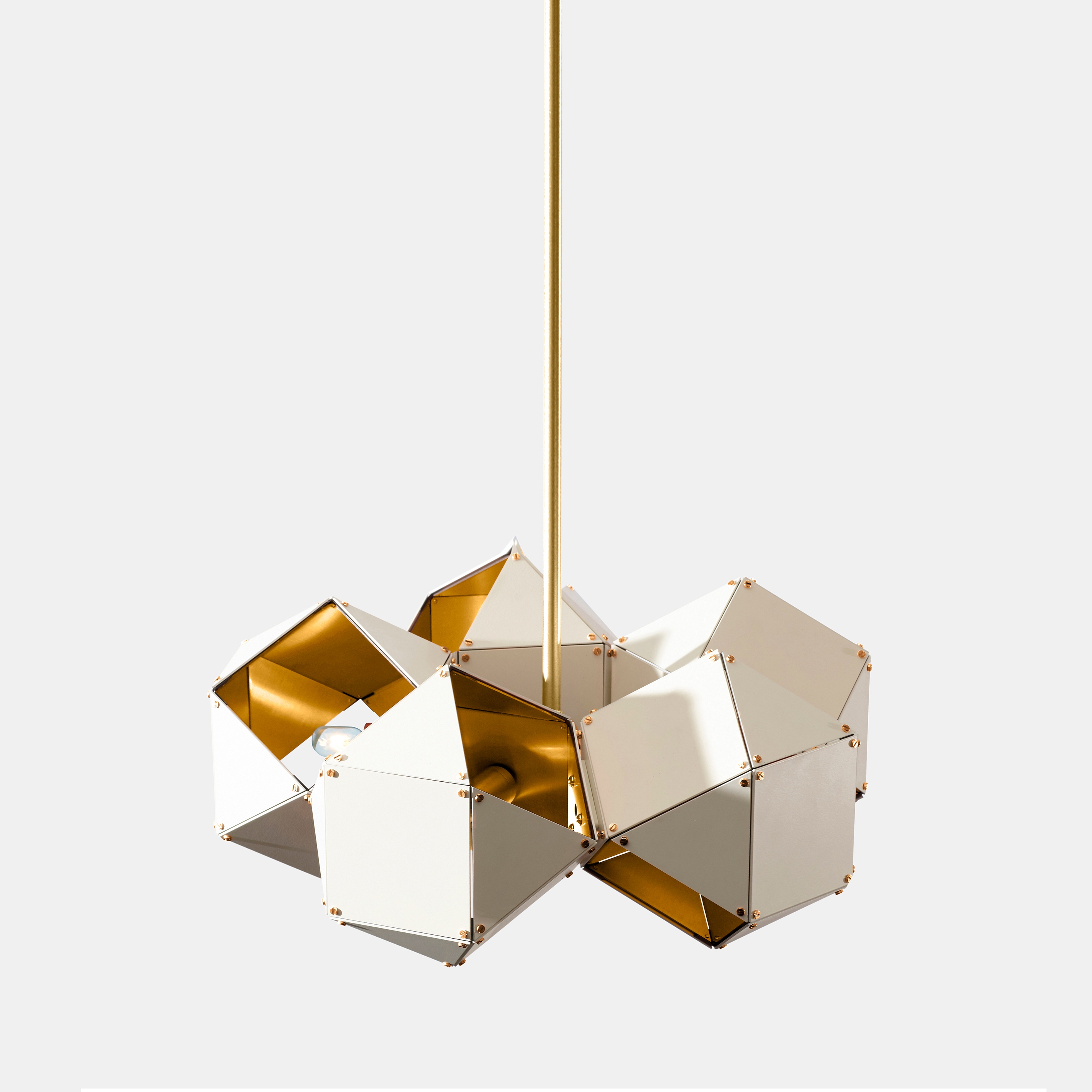 Mostra il prodotto Welles Steel 5-Spoke Pendant del produttore Gabriel Scott