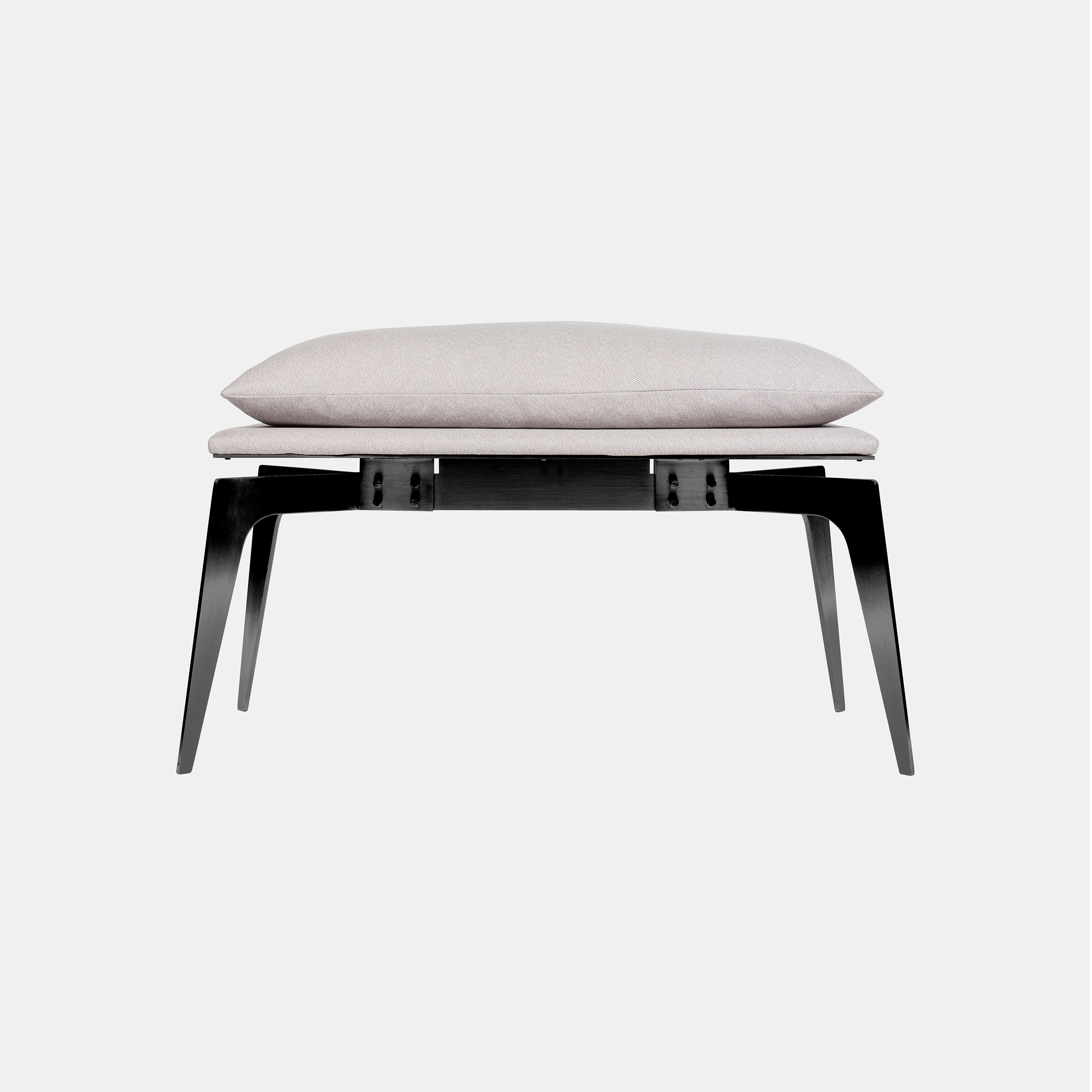 Prong Bench, Short