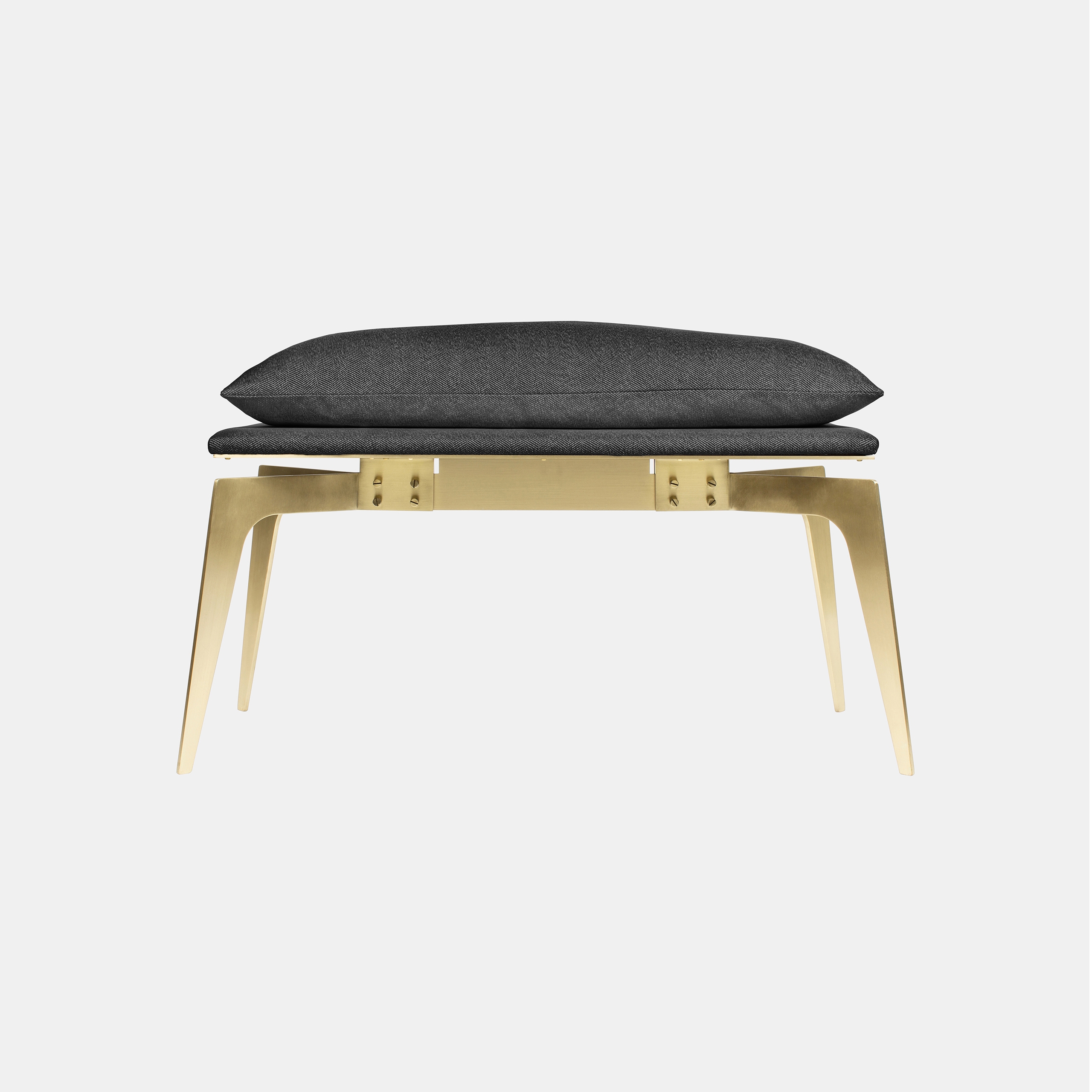 Prong Bench, Short