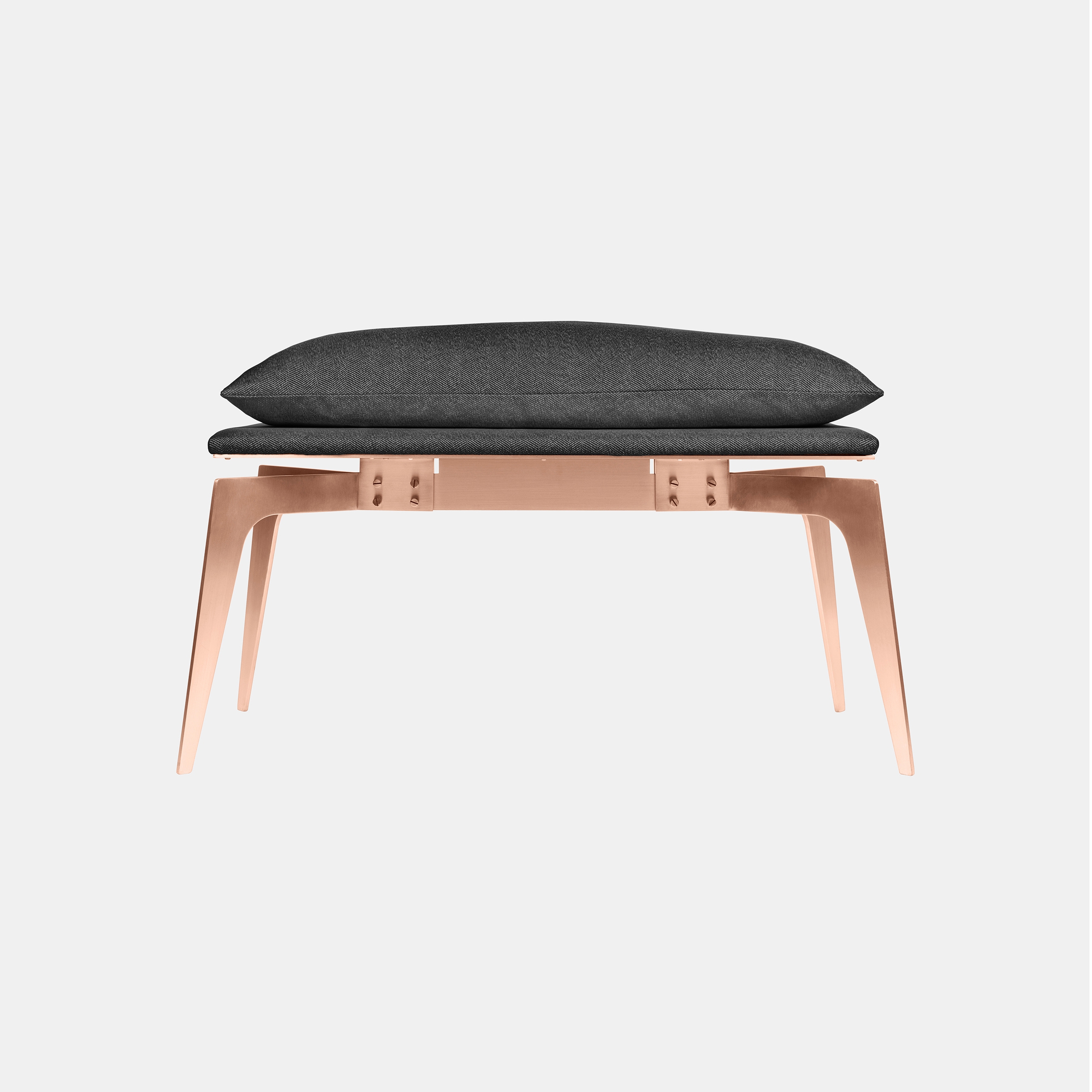 Prong Bench, Short