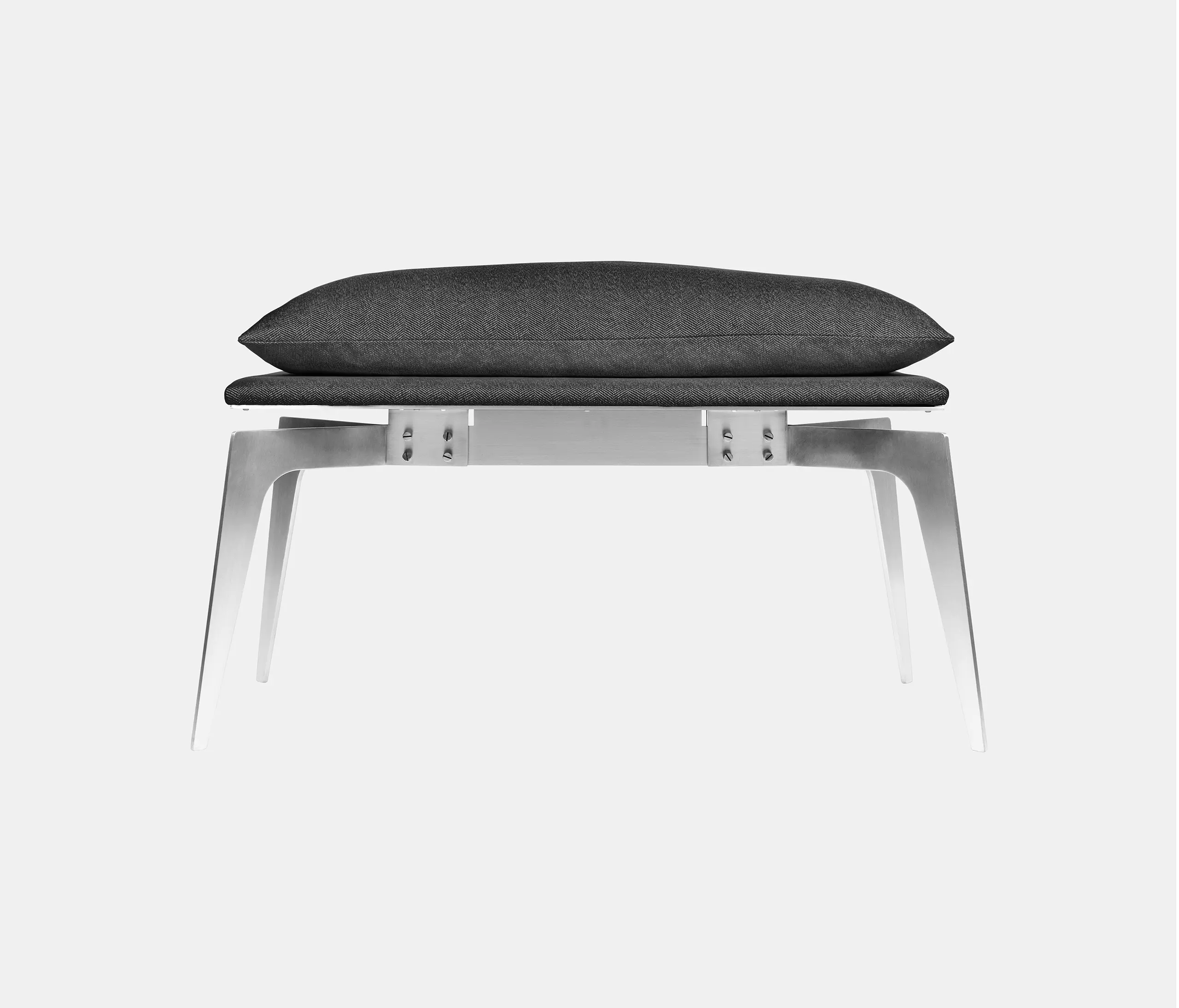 Gabriel Scott - Prong Bench, Short