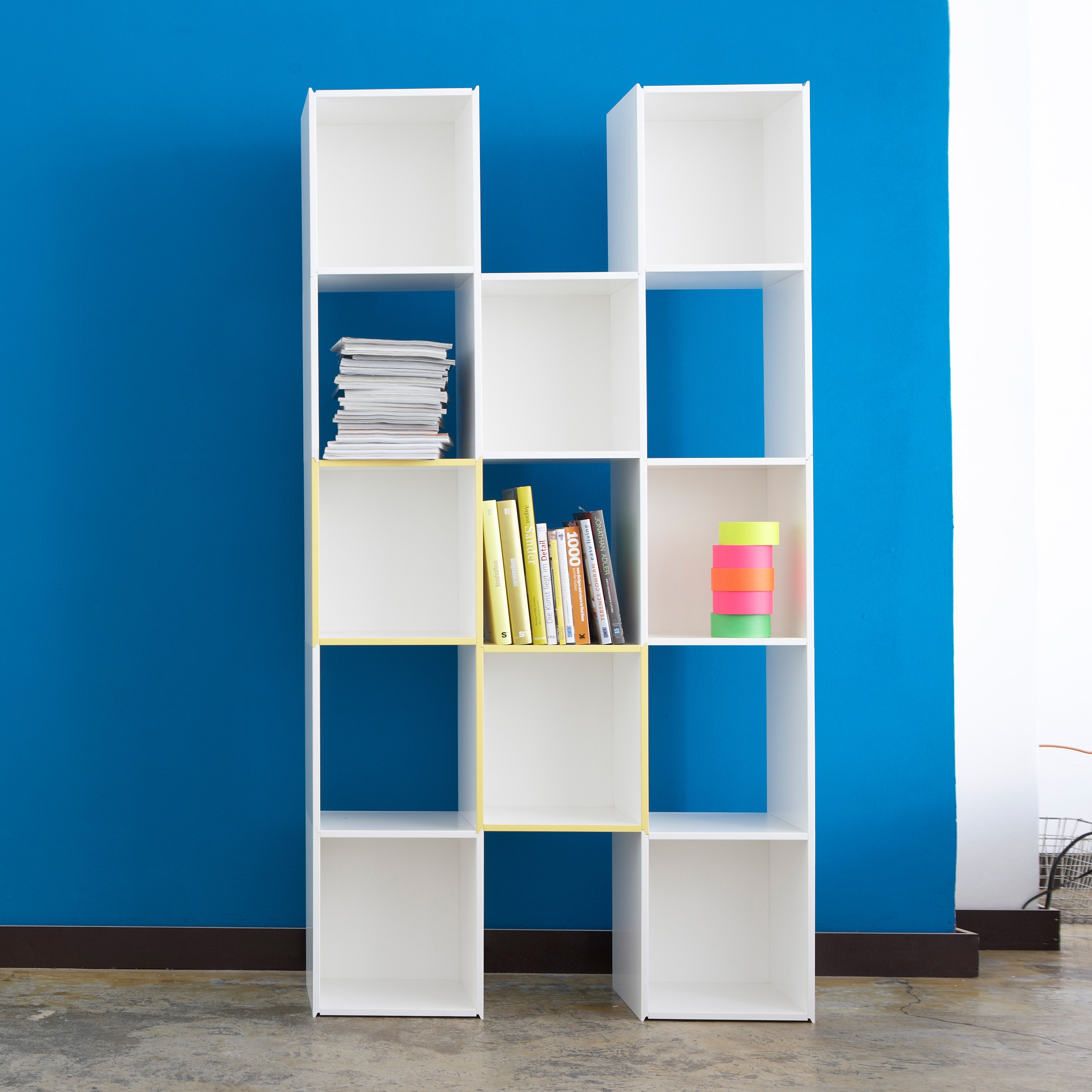 Display product Chequer - Shelf from manufacturer pliet