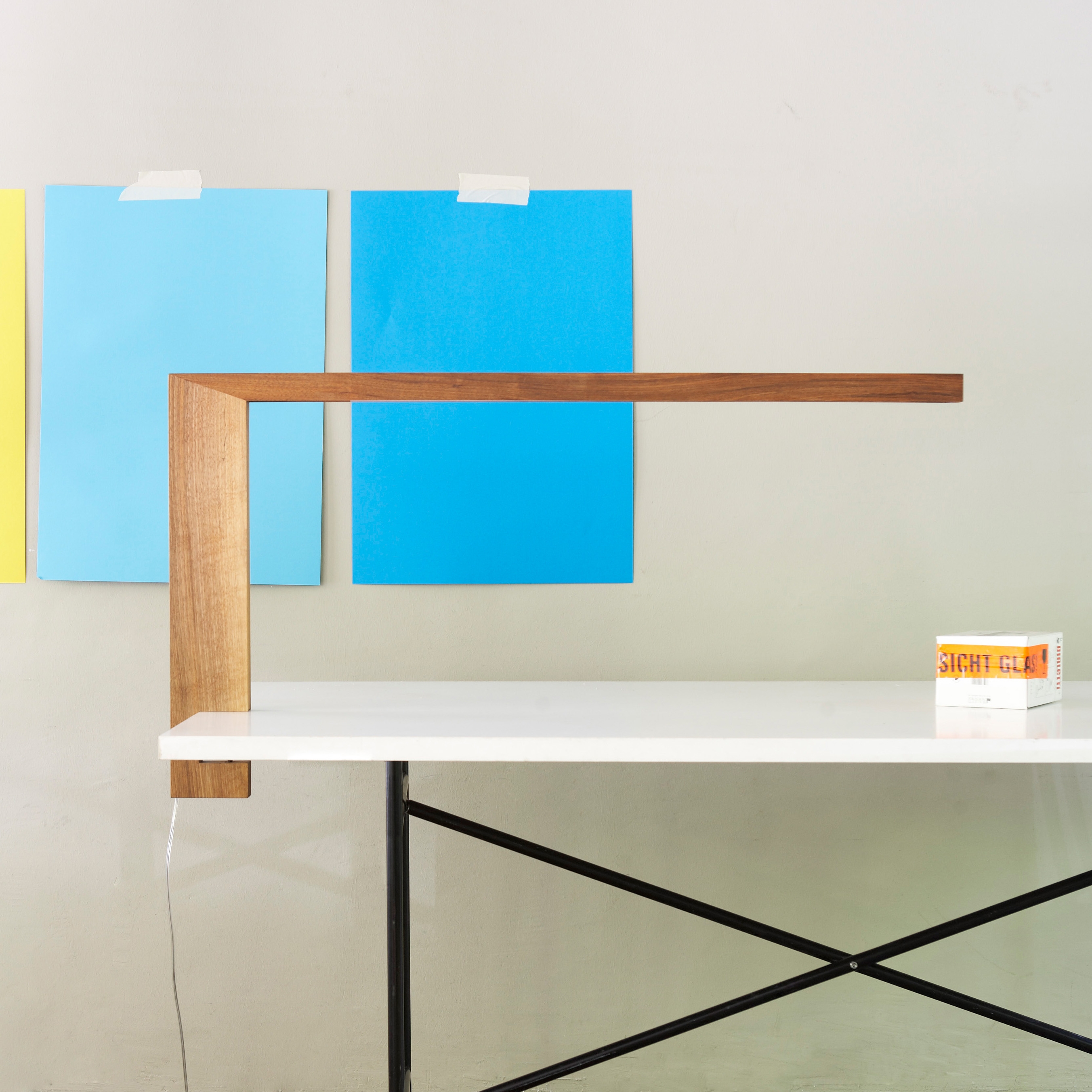 Display product Timp - Desk Lamp from manufacturer pliet