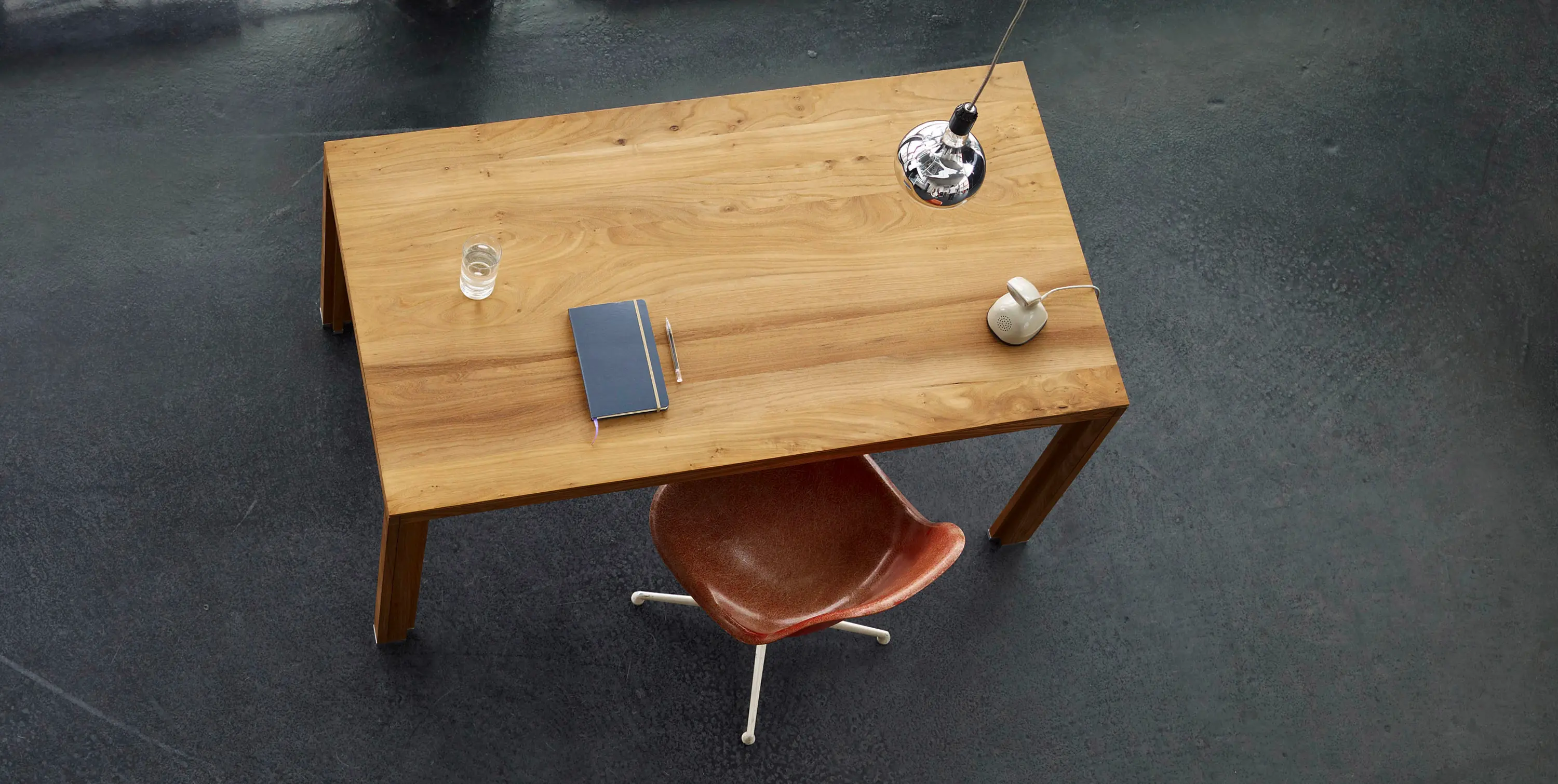 Alvari - Desk solid wood oak