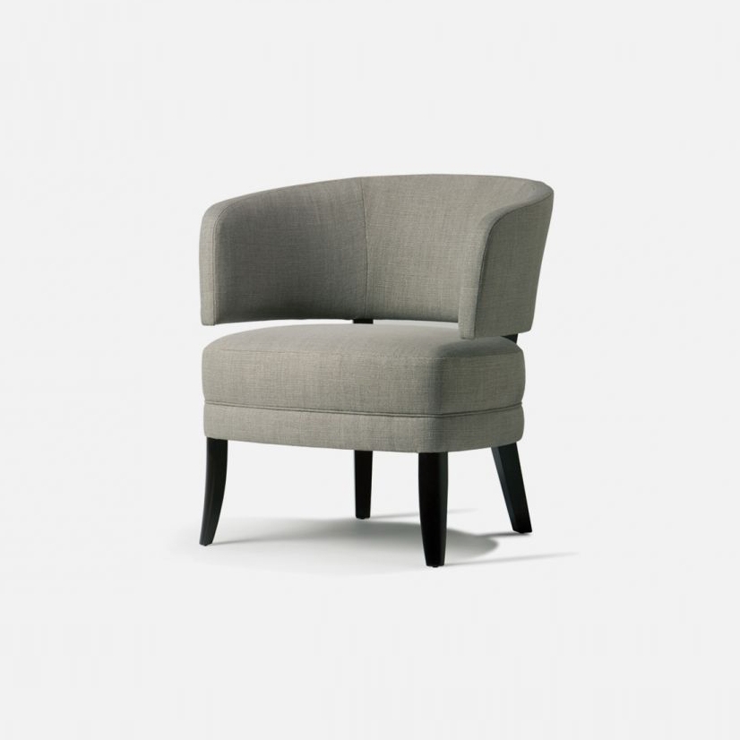 Mostra il prodotto Pickwick Chair del produttore Troscan Design + Furnishings