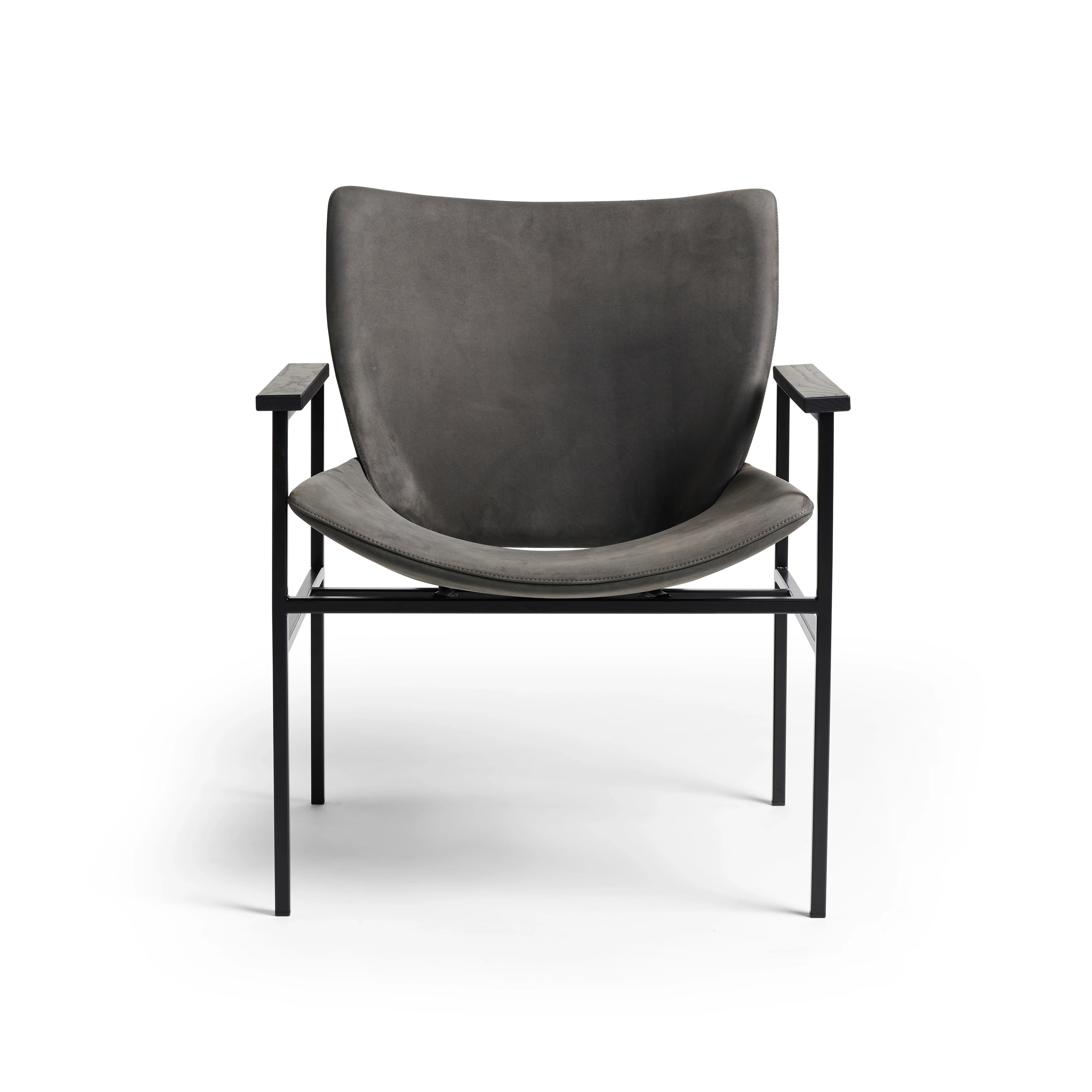 LOUNGE CHAIRS