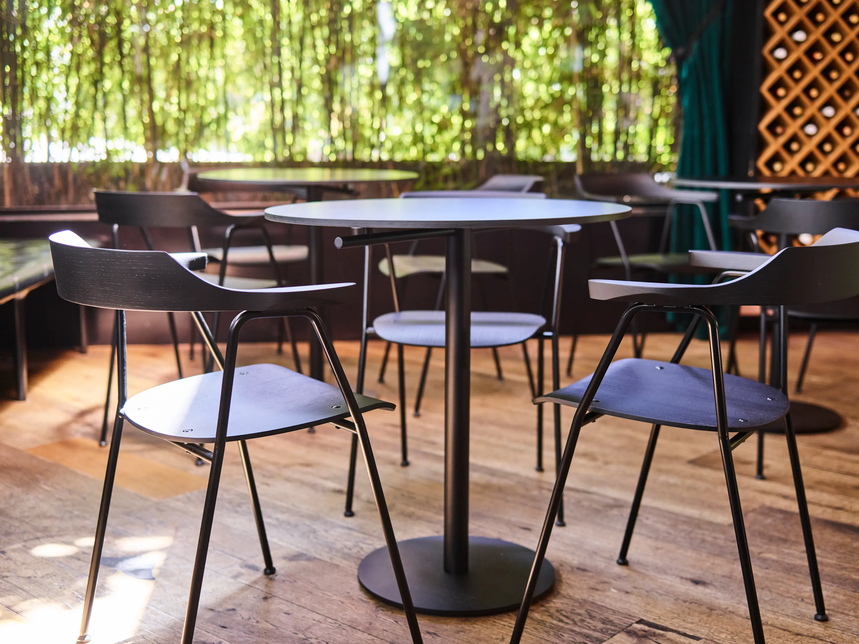 Rex Kralj - Ena Table D70, Black