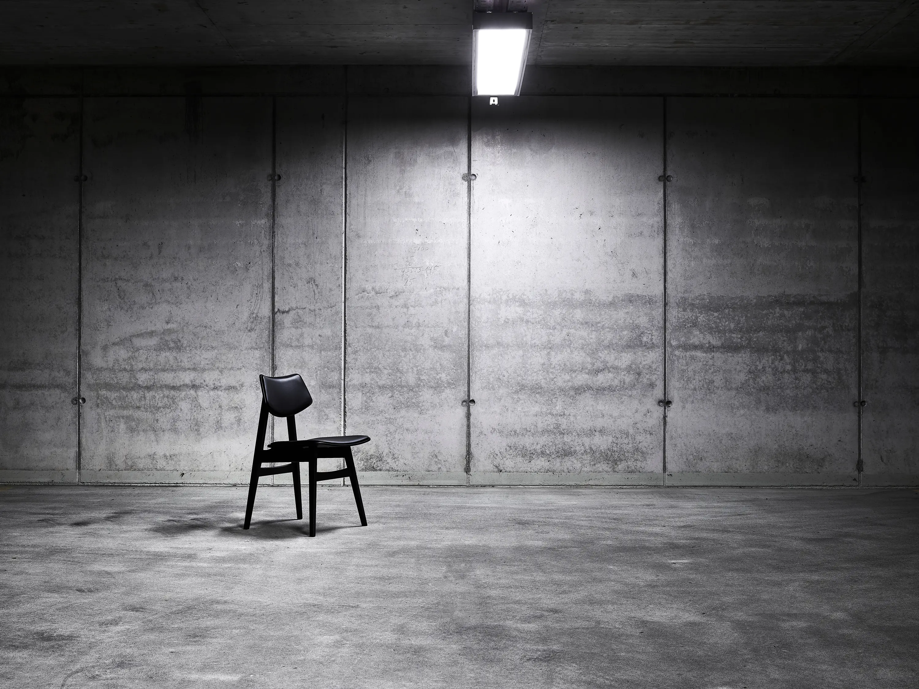 Rex Kralj - 1960 Barchair Low, Black Oak