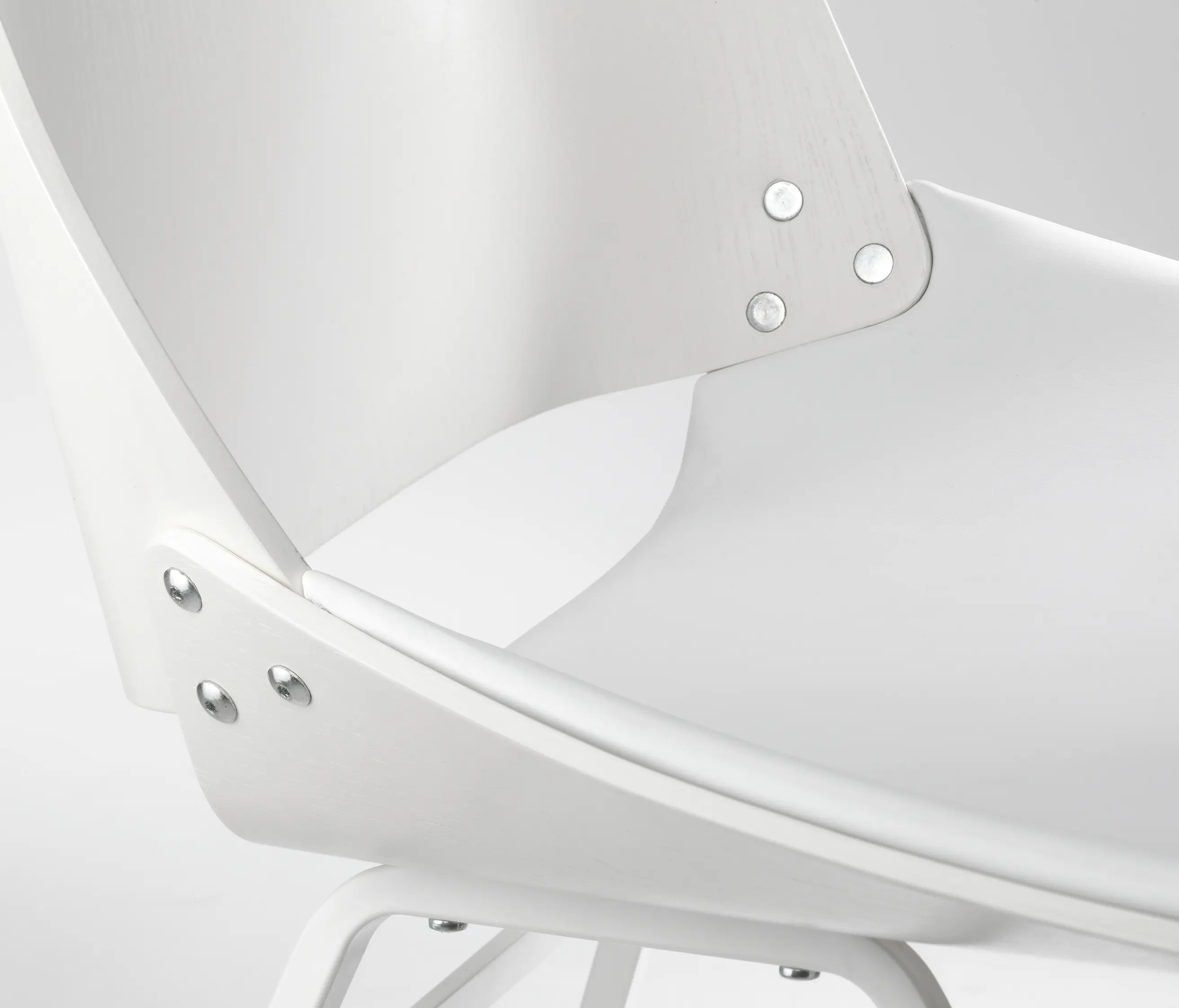 Rex Kralj - Shell Chair Leather Seat