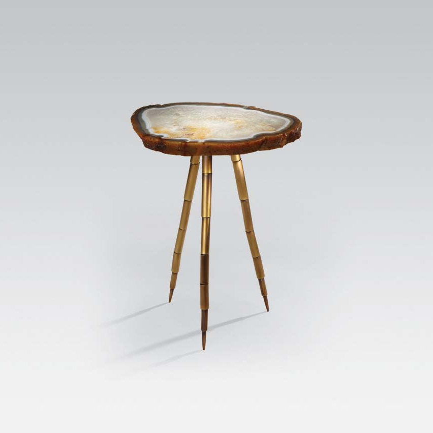 Afficher le produit Cago Side Table du fabricant Tuell + Reynolds