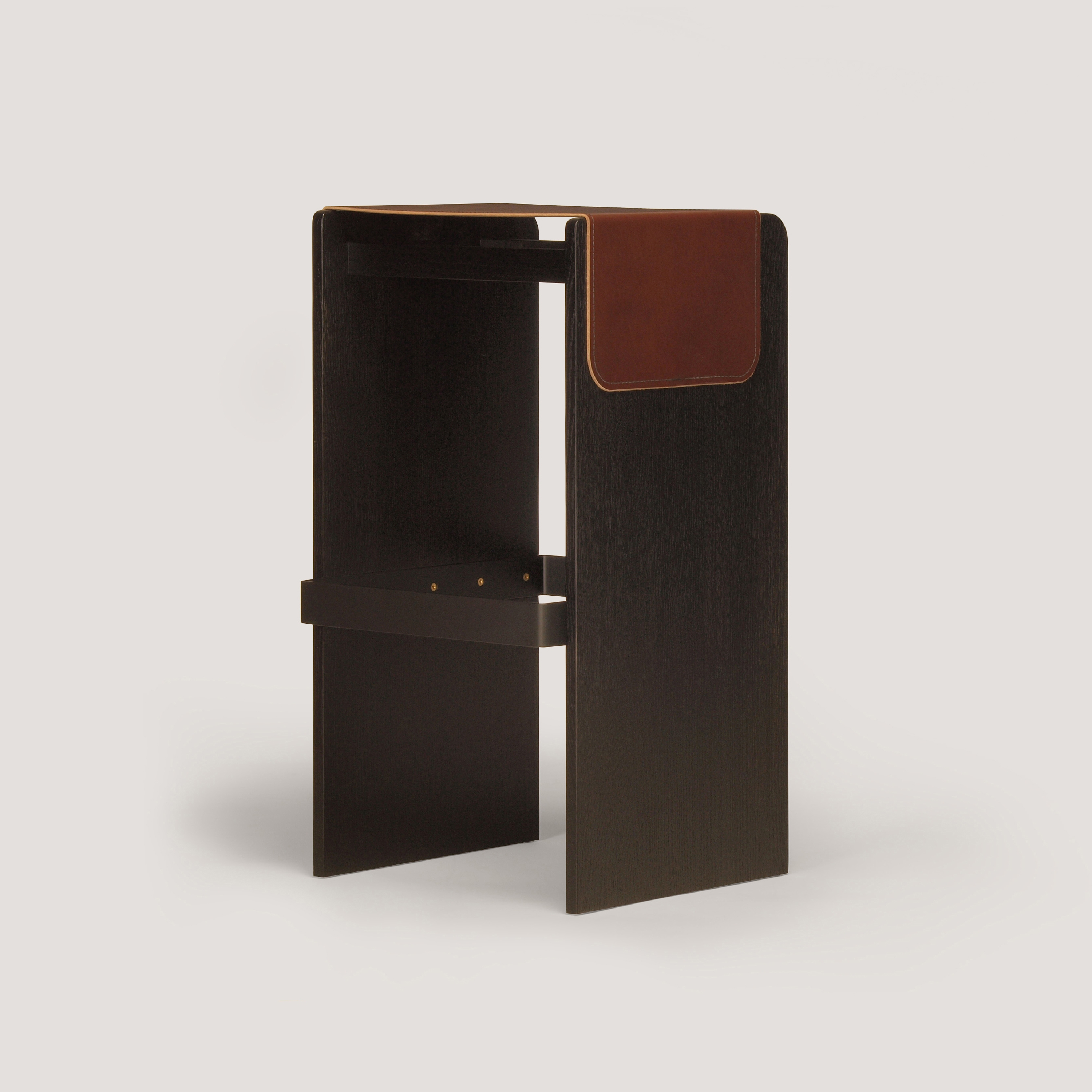 Produkt piedmont #1 stool-counter/bar des Herstellers Skram anzeigen