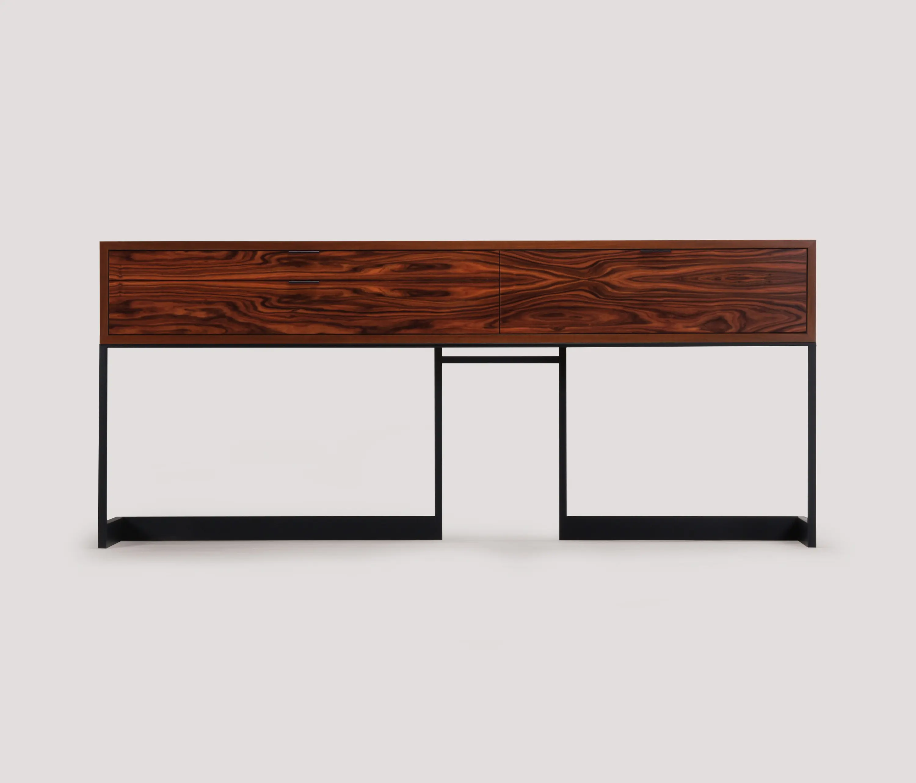 Skram - wishbone container-sideboard