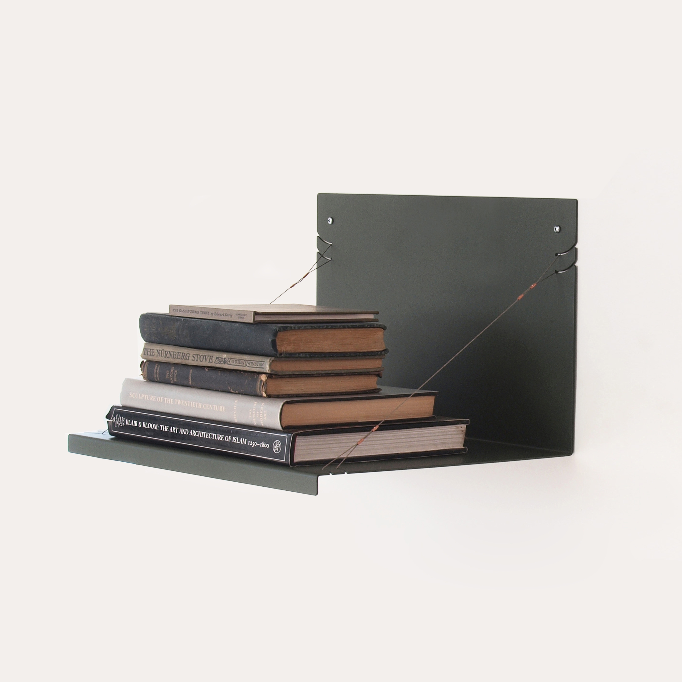 Mostrar el producto independent gil shelving del fabricante Skram