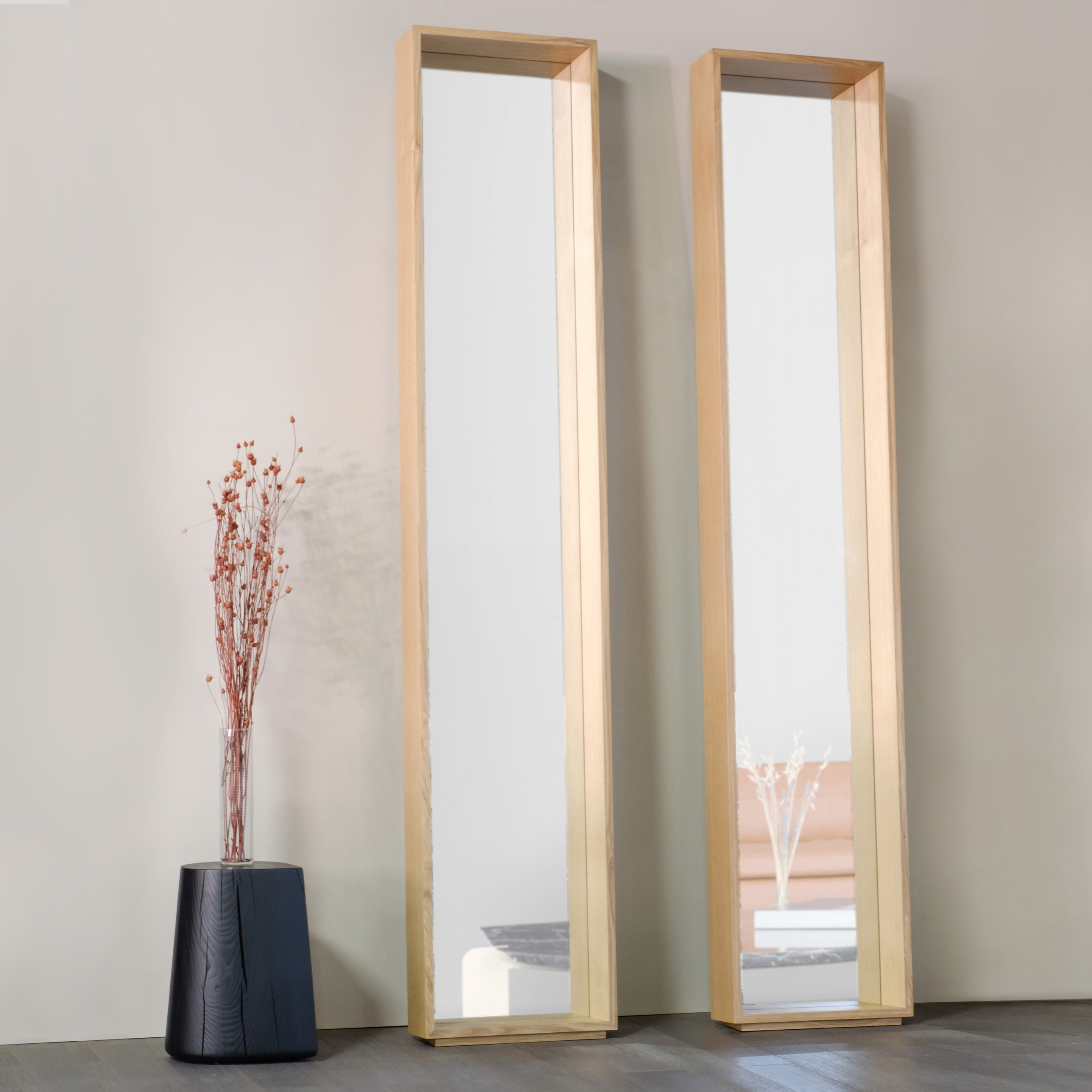 lineground tall mirror