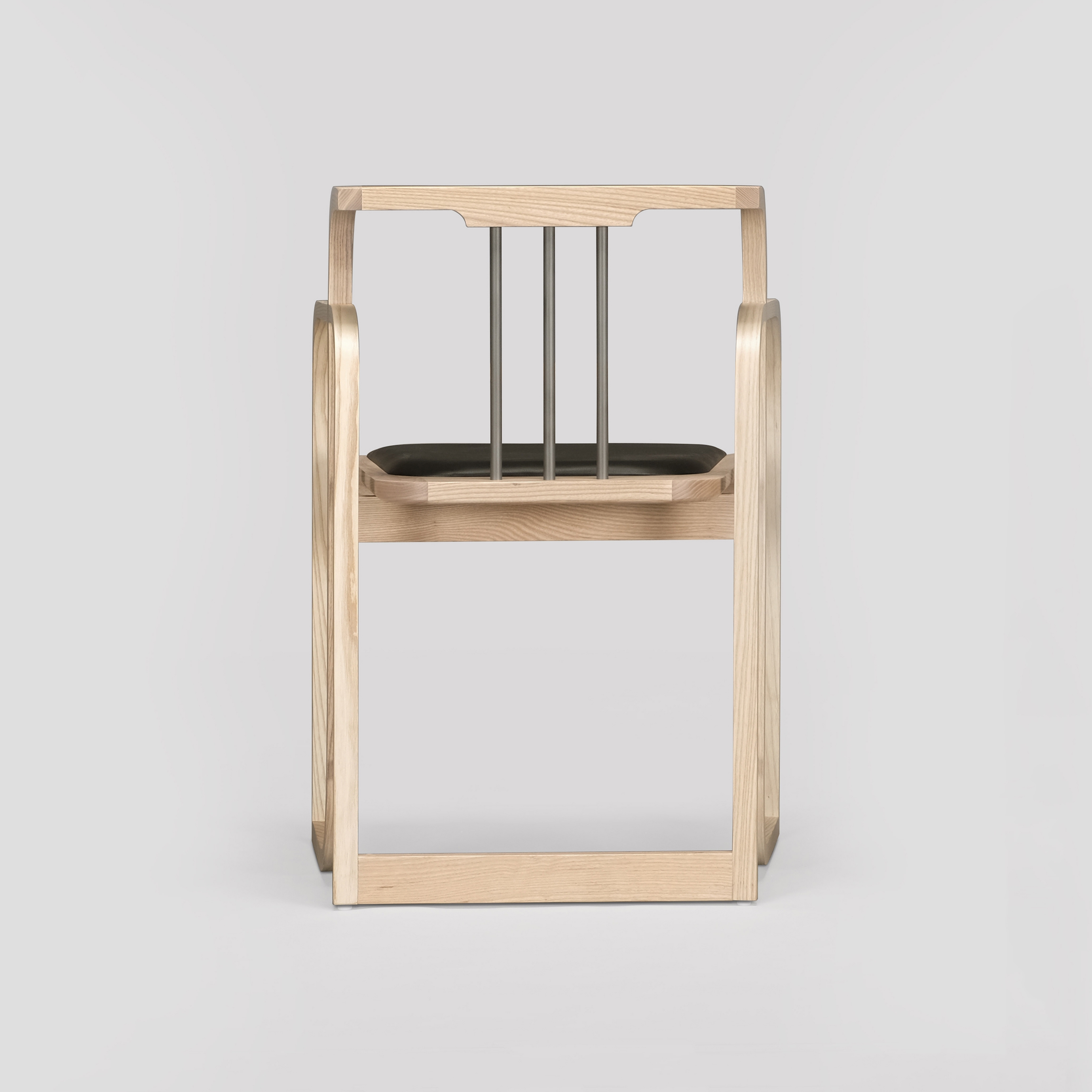 independent wyandotte guest chair