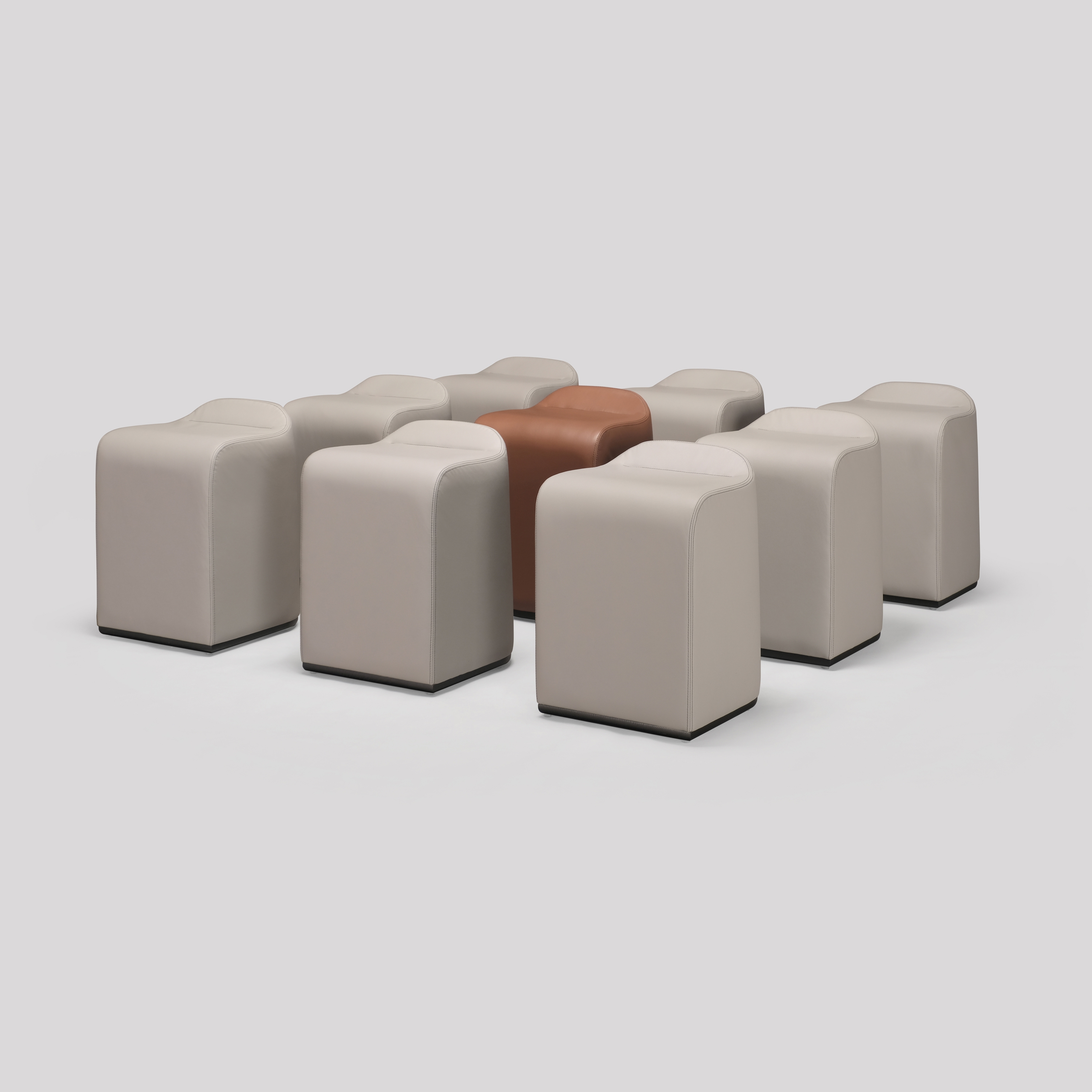 independent saddlestool-dining