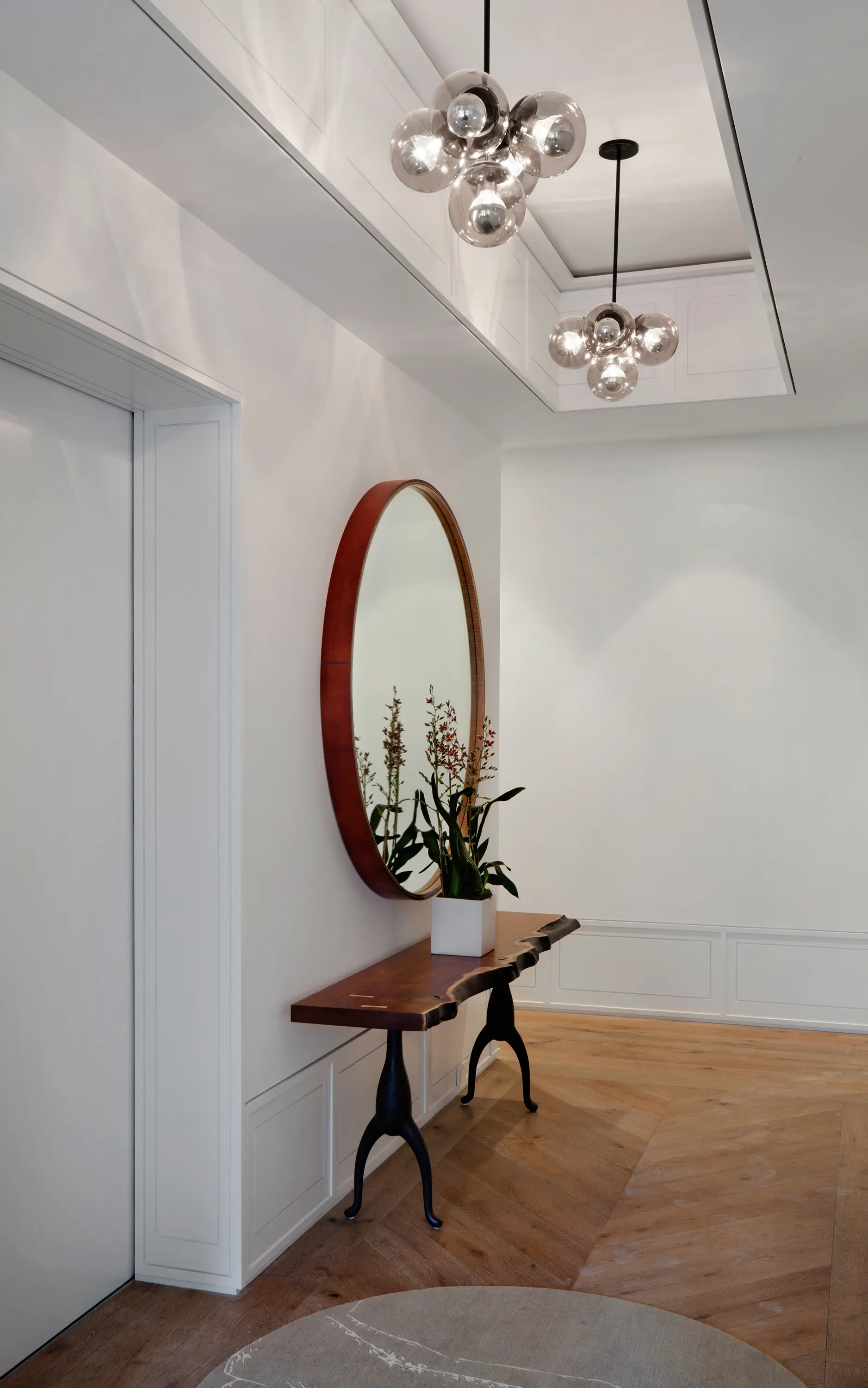 Roll & Hill - Modo Chandelier - 3 Sided, 10 Globes (Brass/Cream)