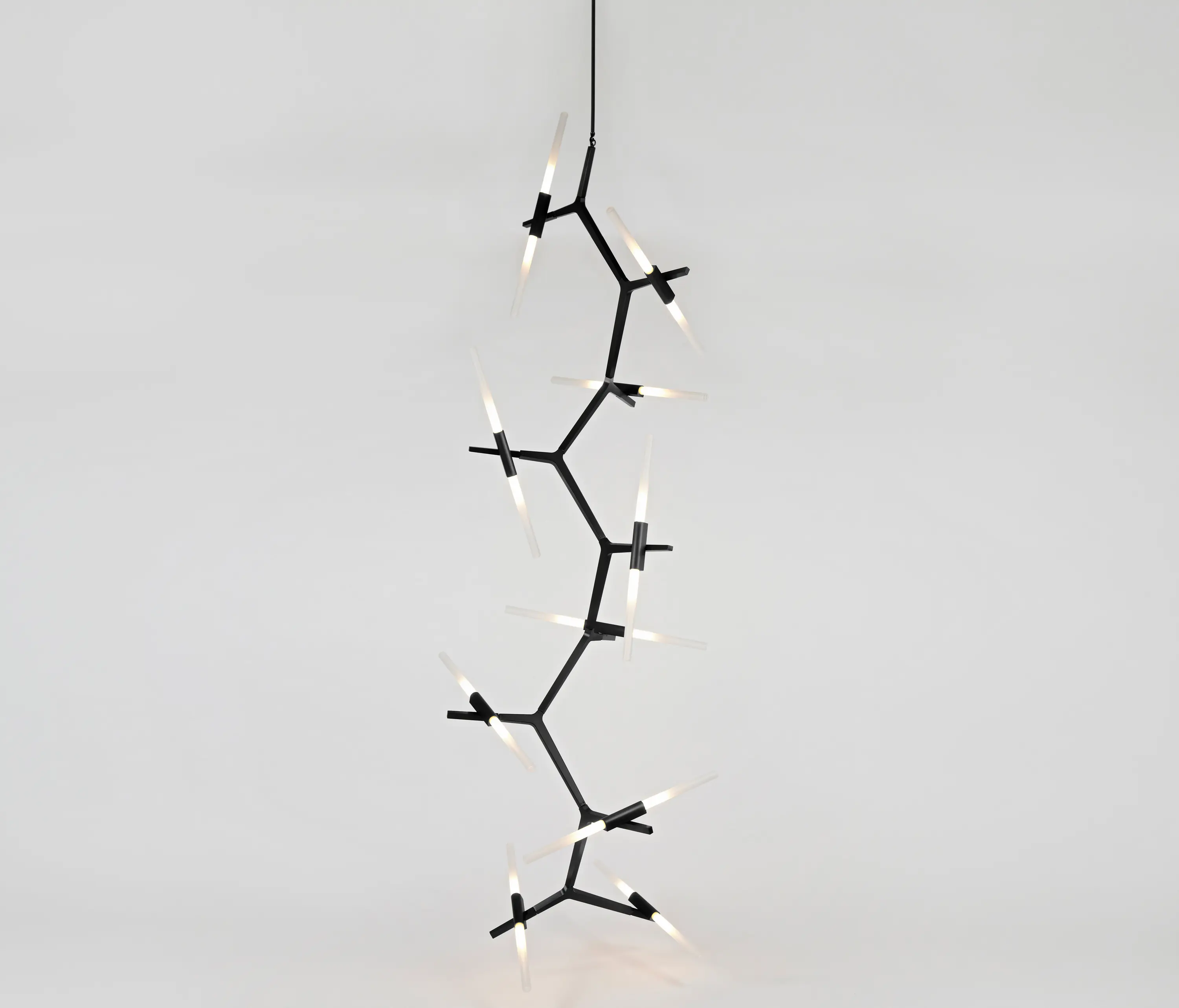 Roll & Hill - Agnes Cascade - 20 Lights (Black)