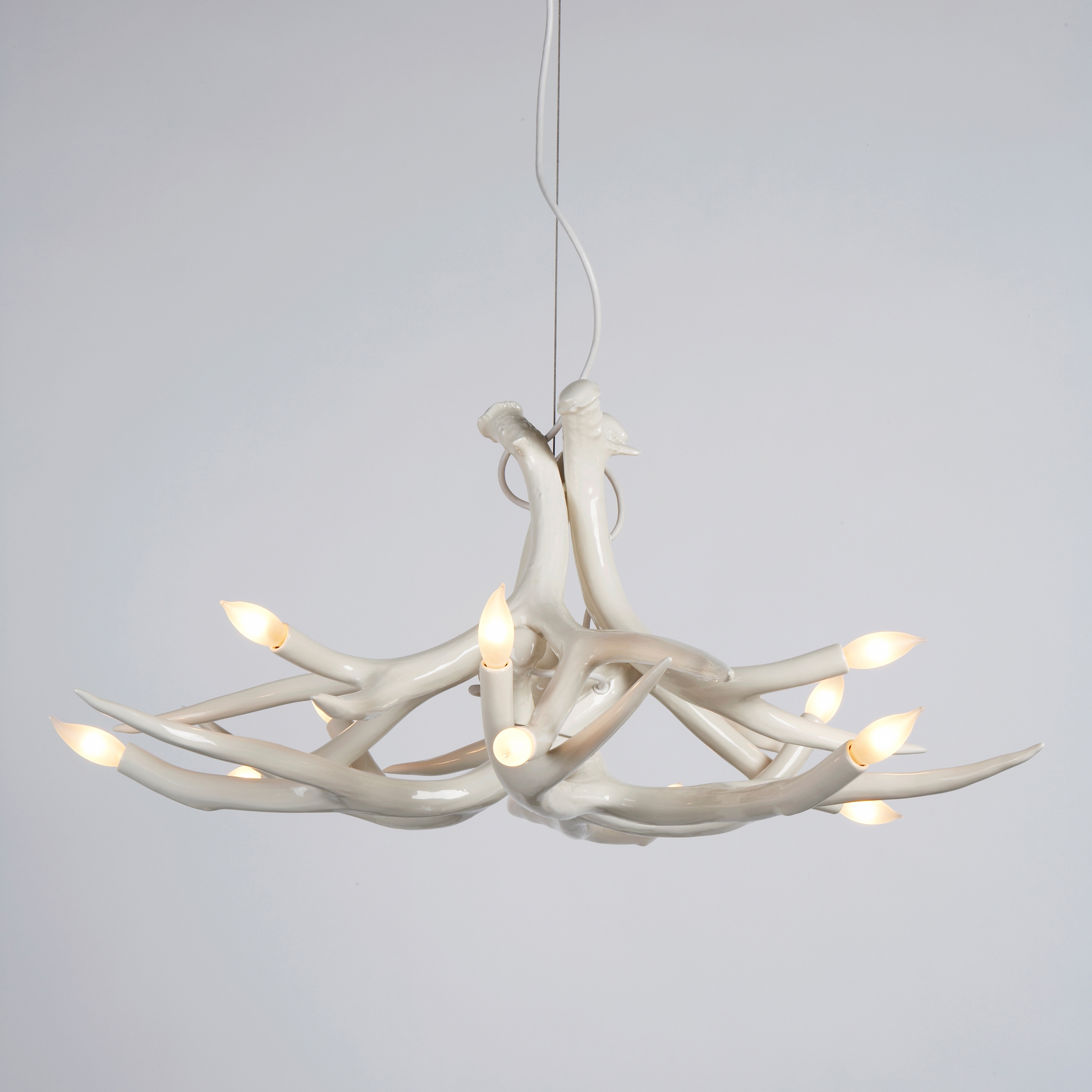 Display product Superordinate Antler Chandelier - 6 Antlers (White) from manufacturer Roll & Hill