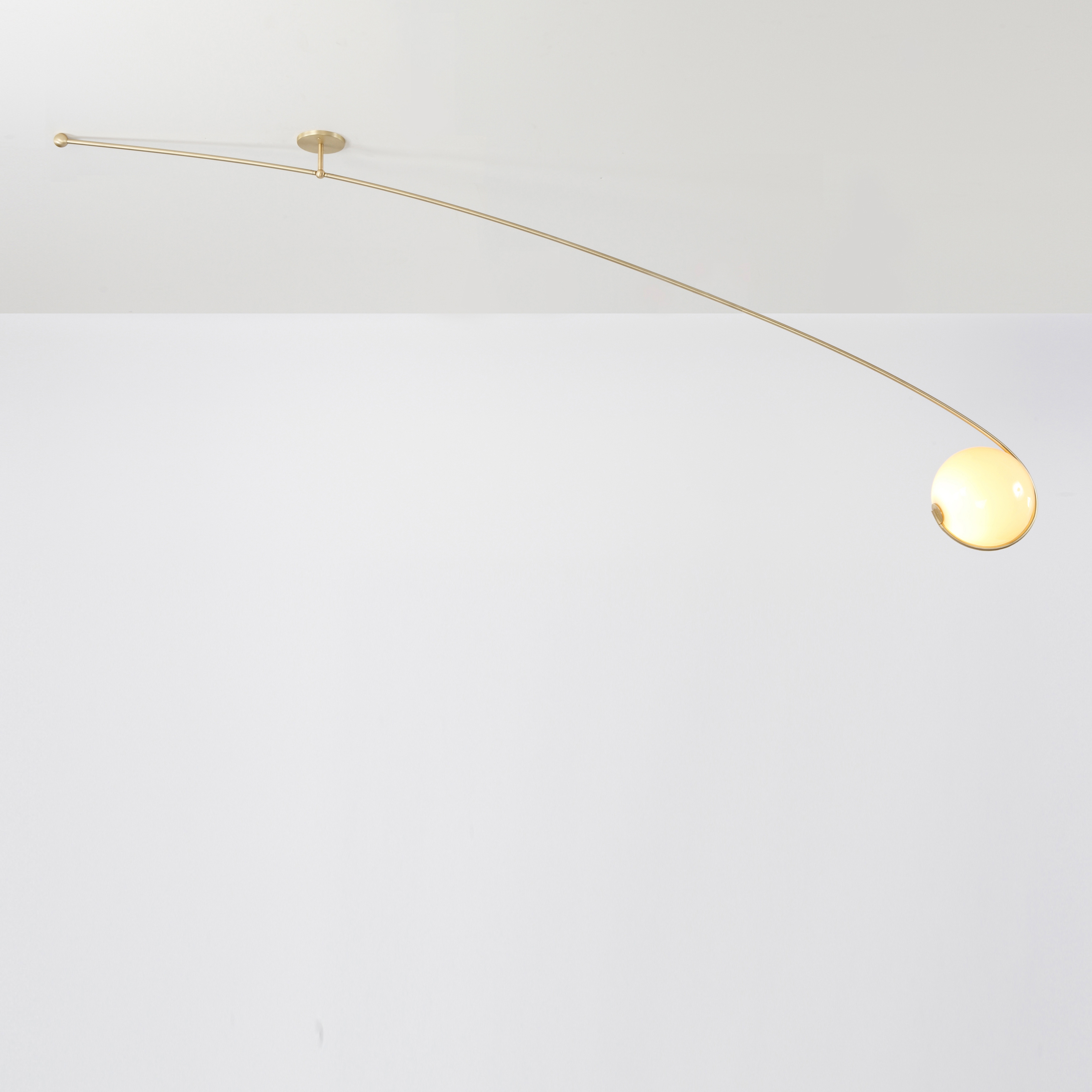Fiddlehead Cantilever (Brass/Cream)
