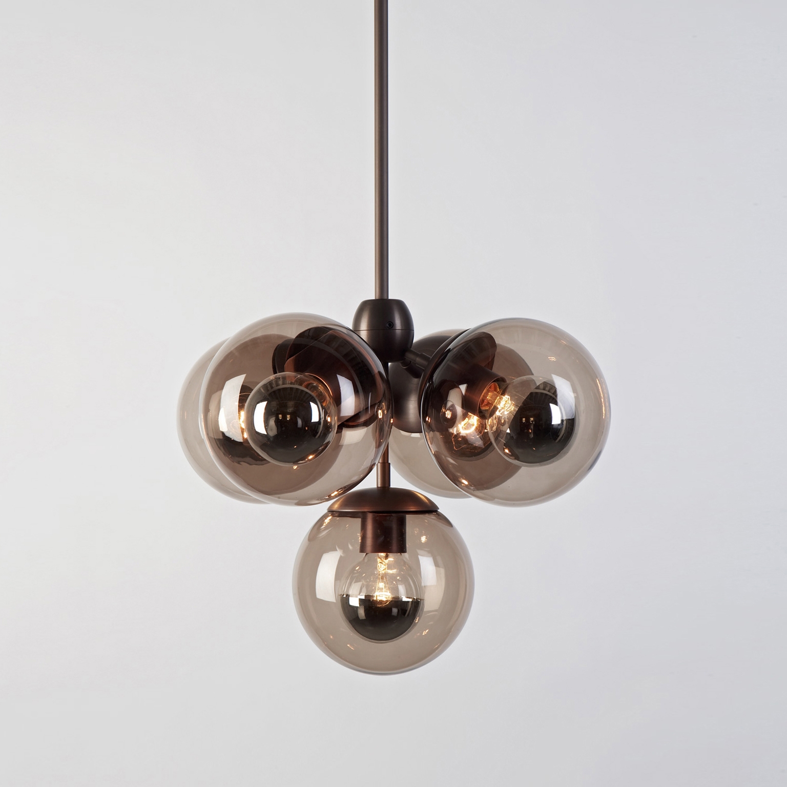 Modo Pendant - 5 Globes (Bronze/Smoke)