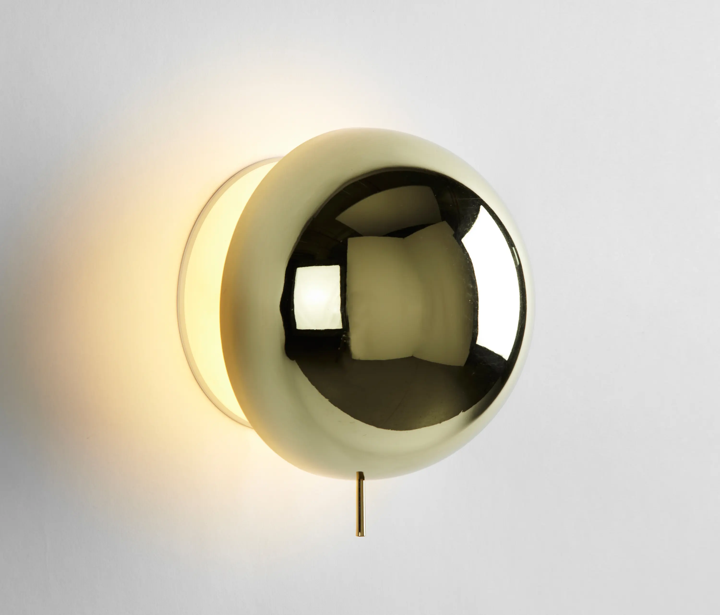 Roll & Hill - Eclipse Sconce (Polished brass)