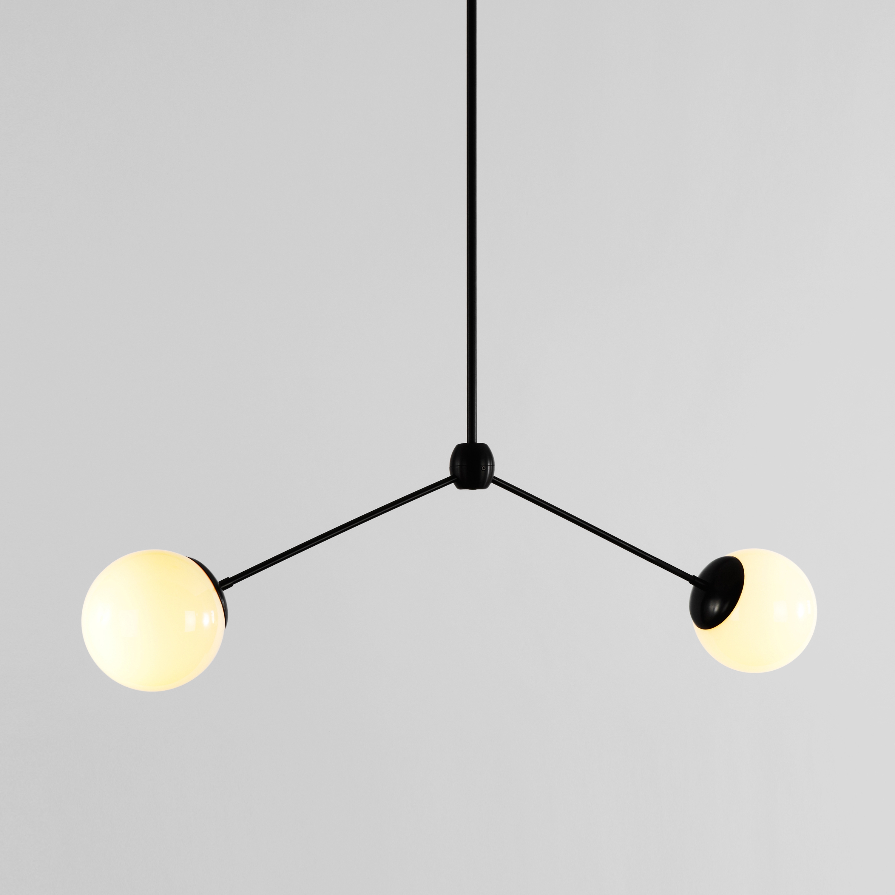 Display product Modo Pendant - 2 Globes (Black/Cream) from manufacturer Roll & Hill