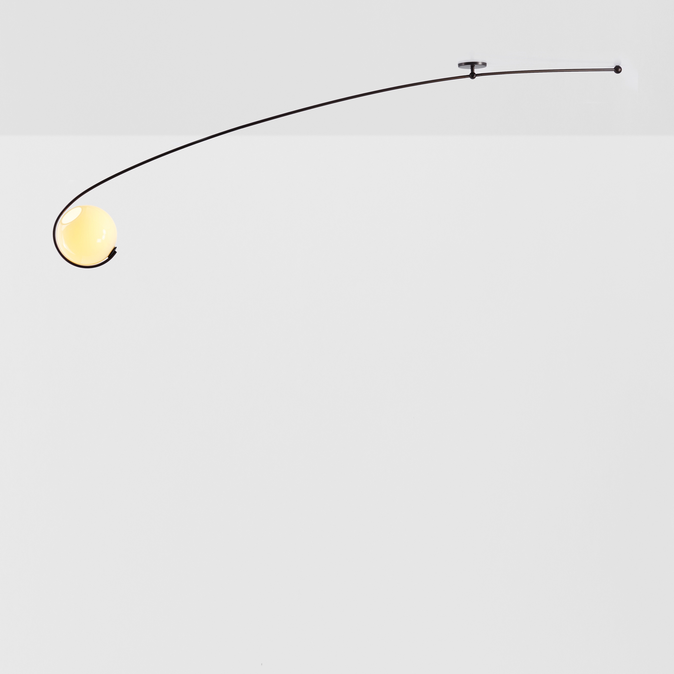 Fiddlehead Cantilever (Bronze/Cream)
