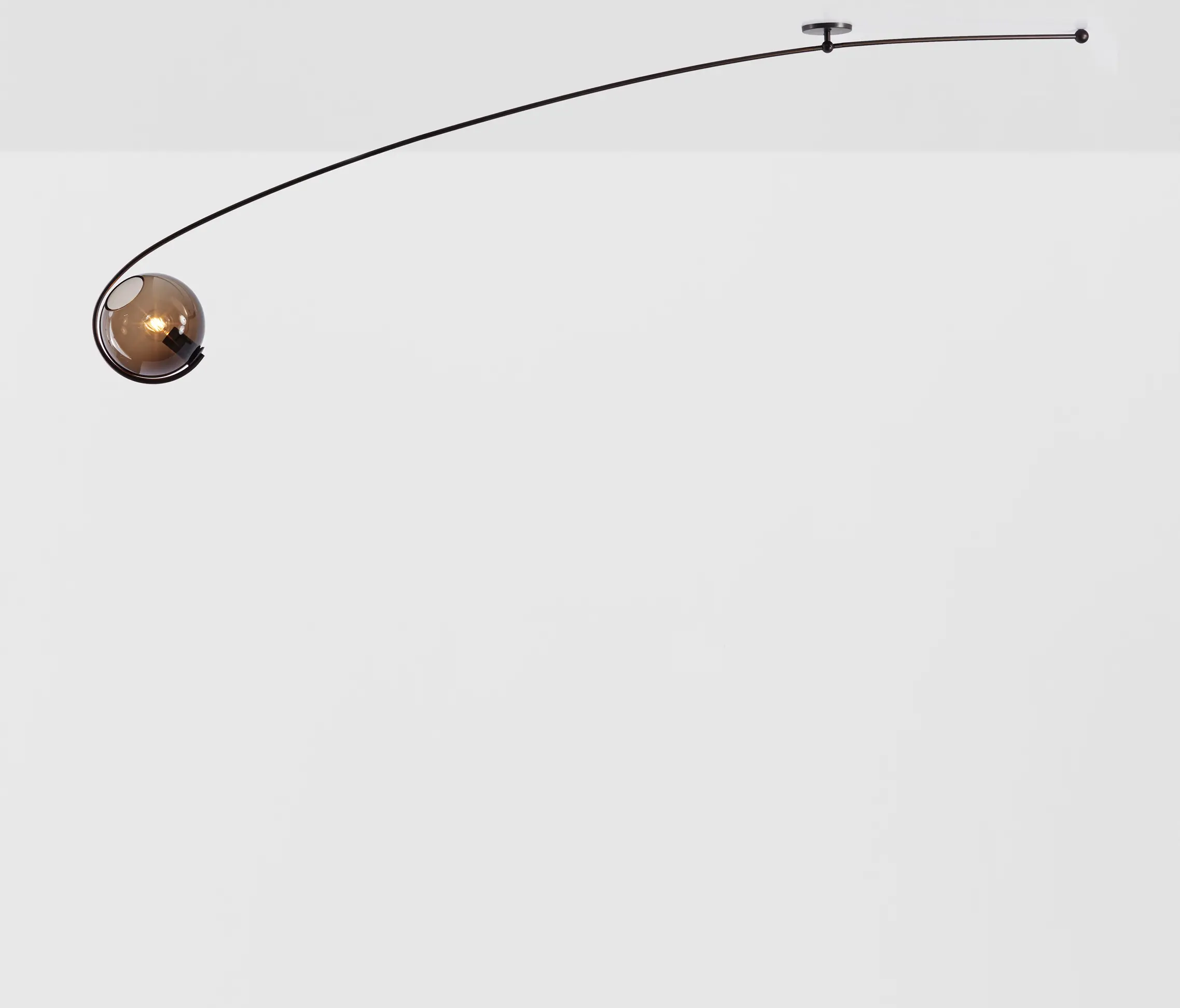 Roll & Hill - Fiddlehead Cantilever (Bronze/Smoke)