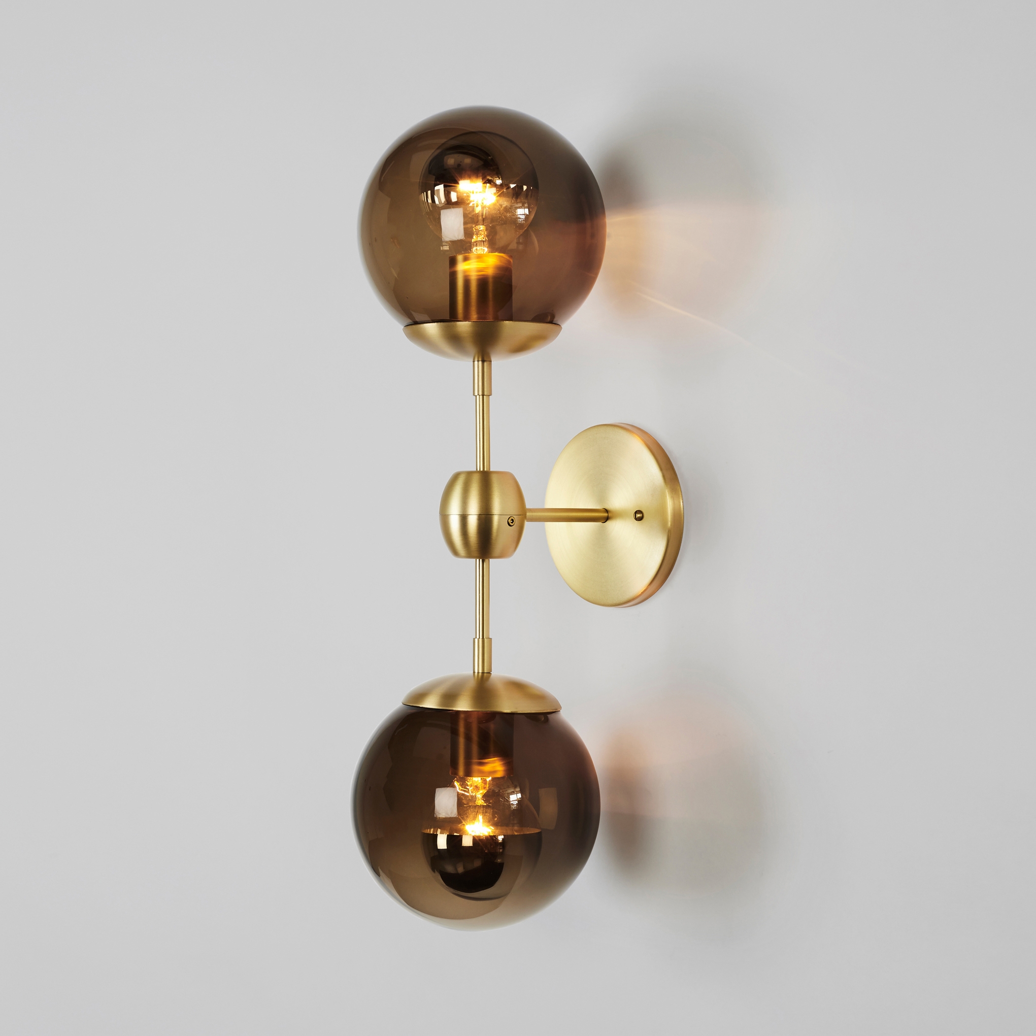 Modo Sconce - 2 Globes (Brass/Smoke)