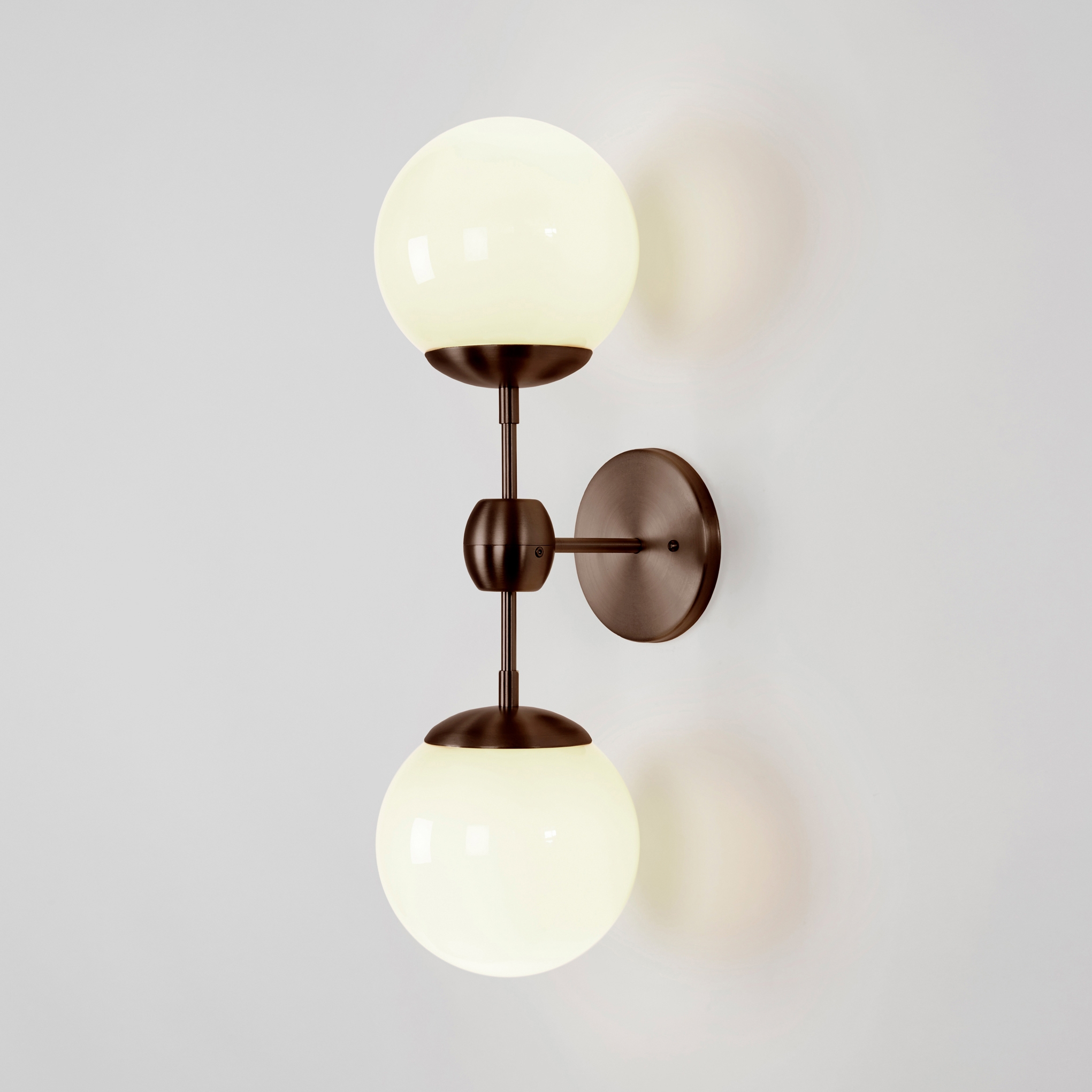 Modo Sconce - 2 Globes (Bronze/Cream)
