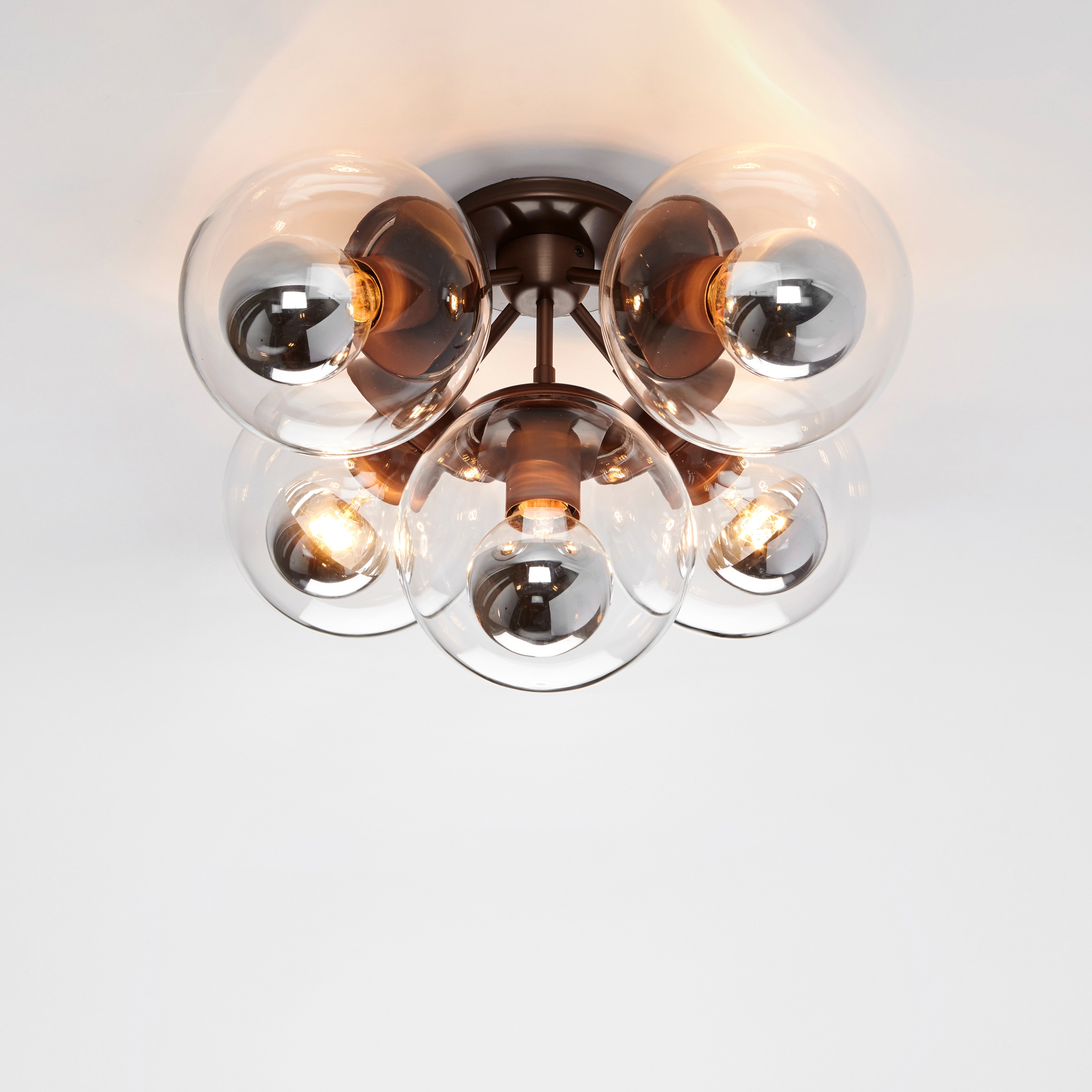 Afficher le produit Modo Ceiling Mount - 5 Globes (Bronze/Clear) du fabricant Roll & Hill