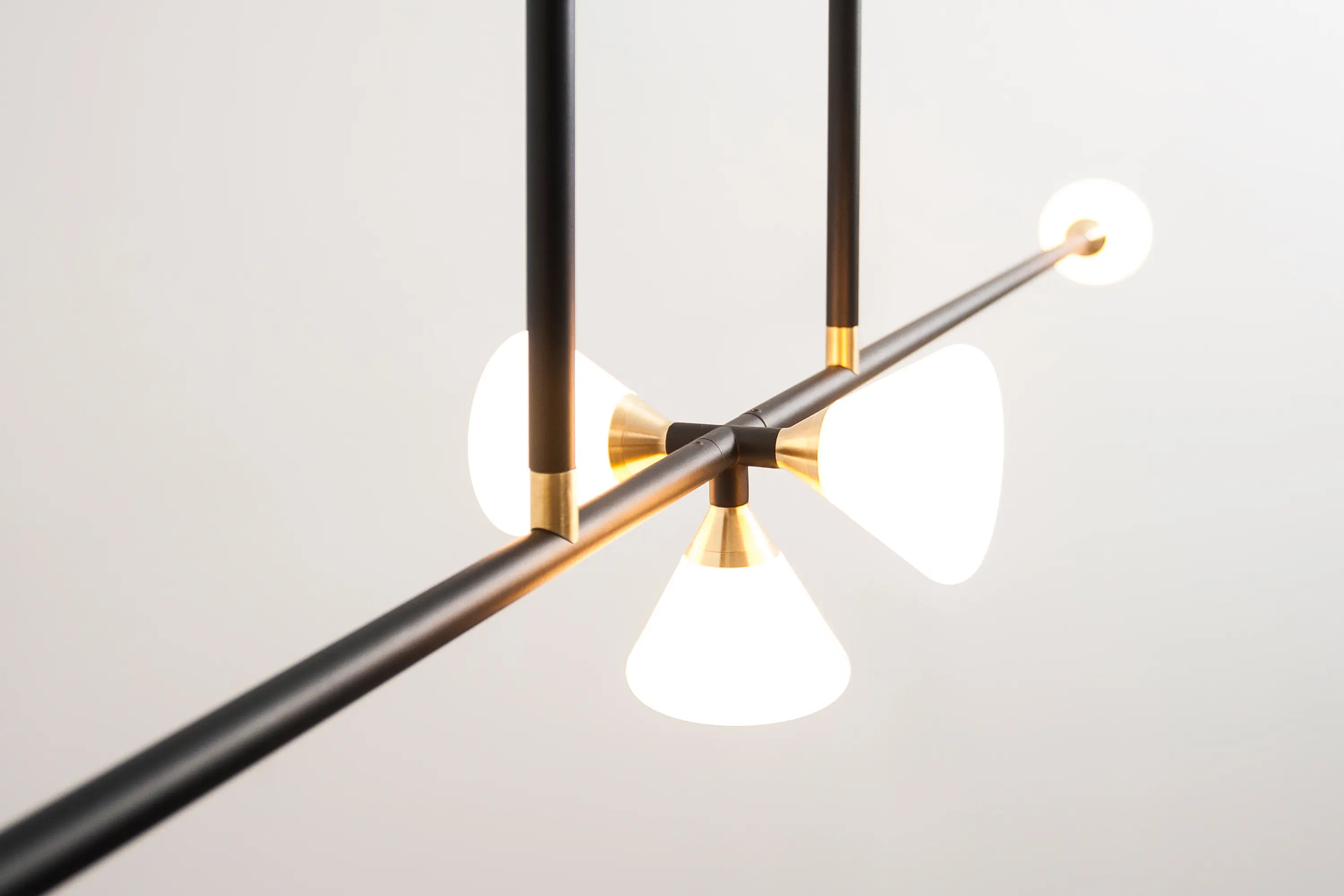 Roll & Hill - Apollo Chandelier 5