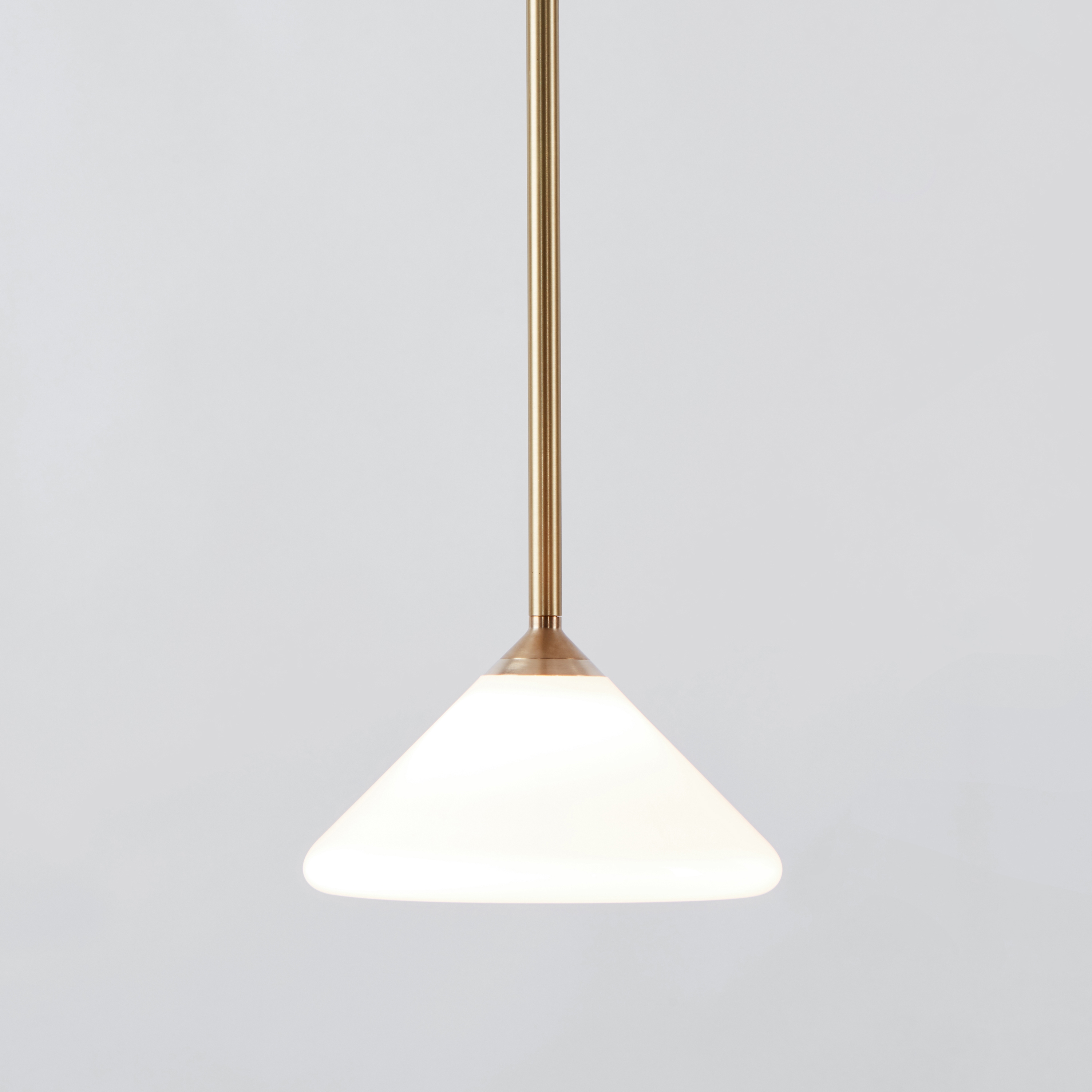 Display product Apollo Pendant - Stem from manufacturer Roll & Hill