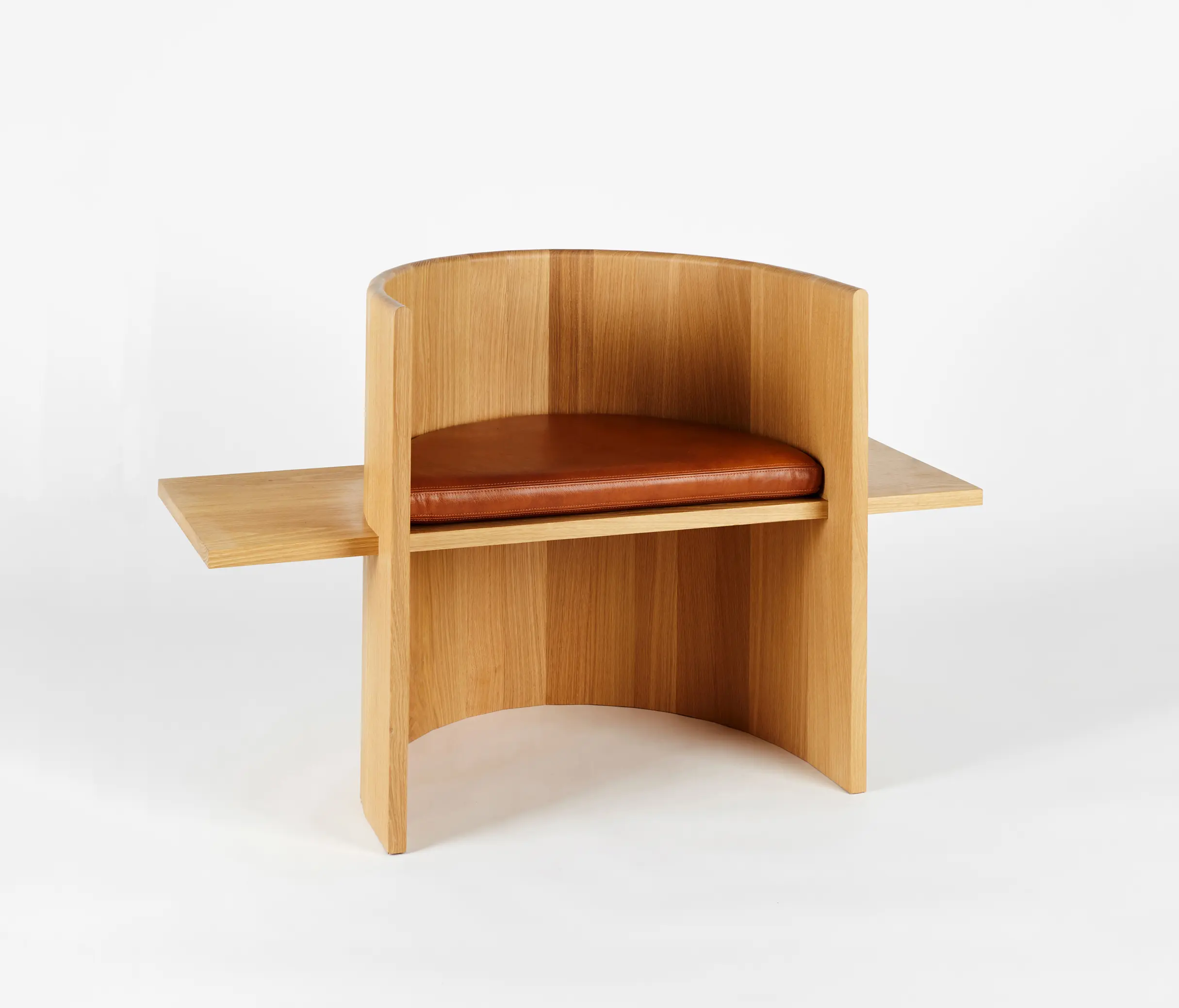 Roll & Hill - Sit, Set Chair (Hard Maple, Caramel Leather)