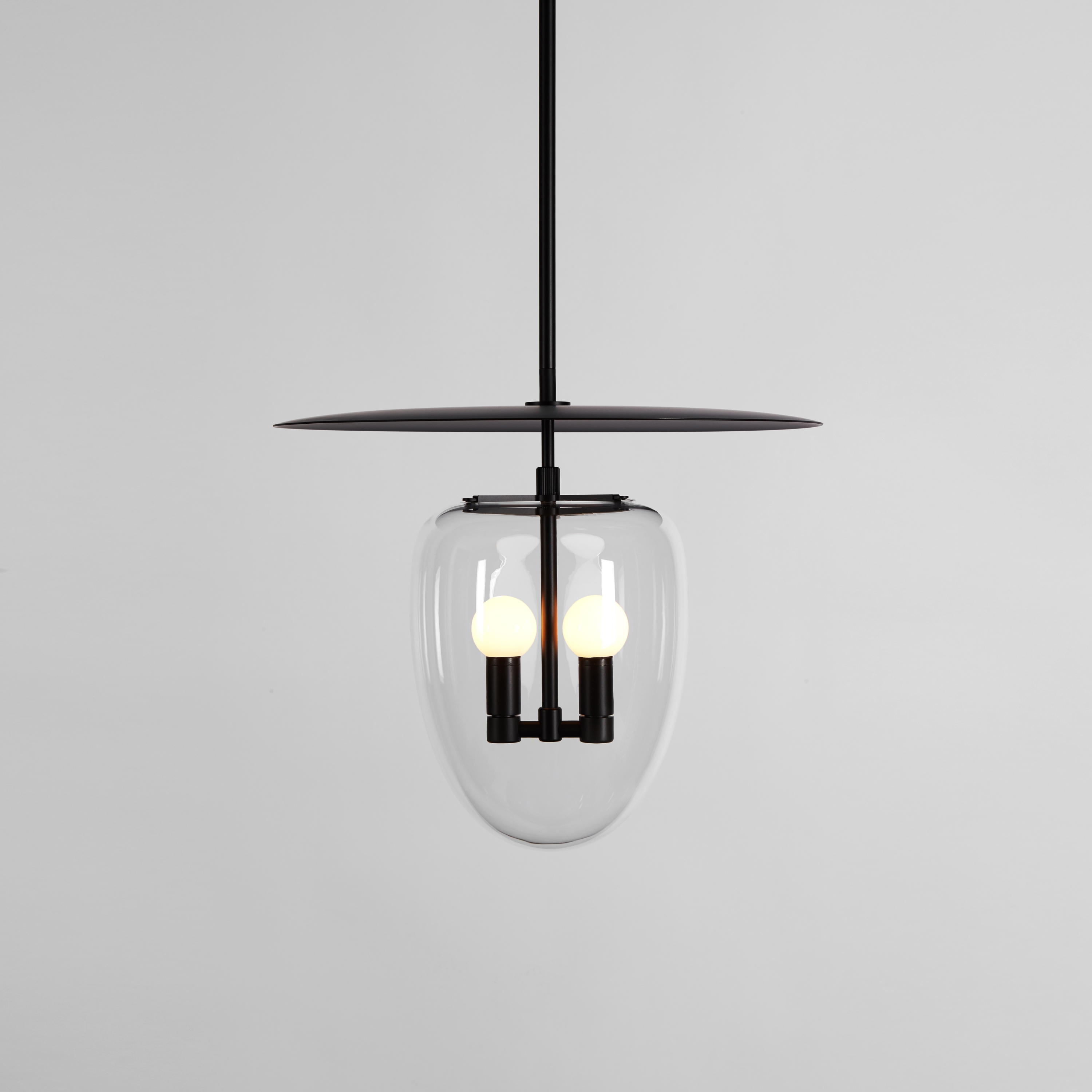 Produkt Bell Pendant 02 (Blackened Brass) des Herstellers Roll & Hill anzeigen
