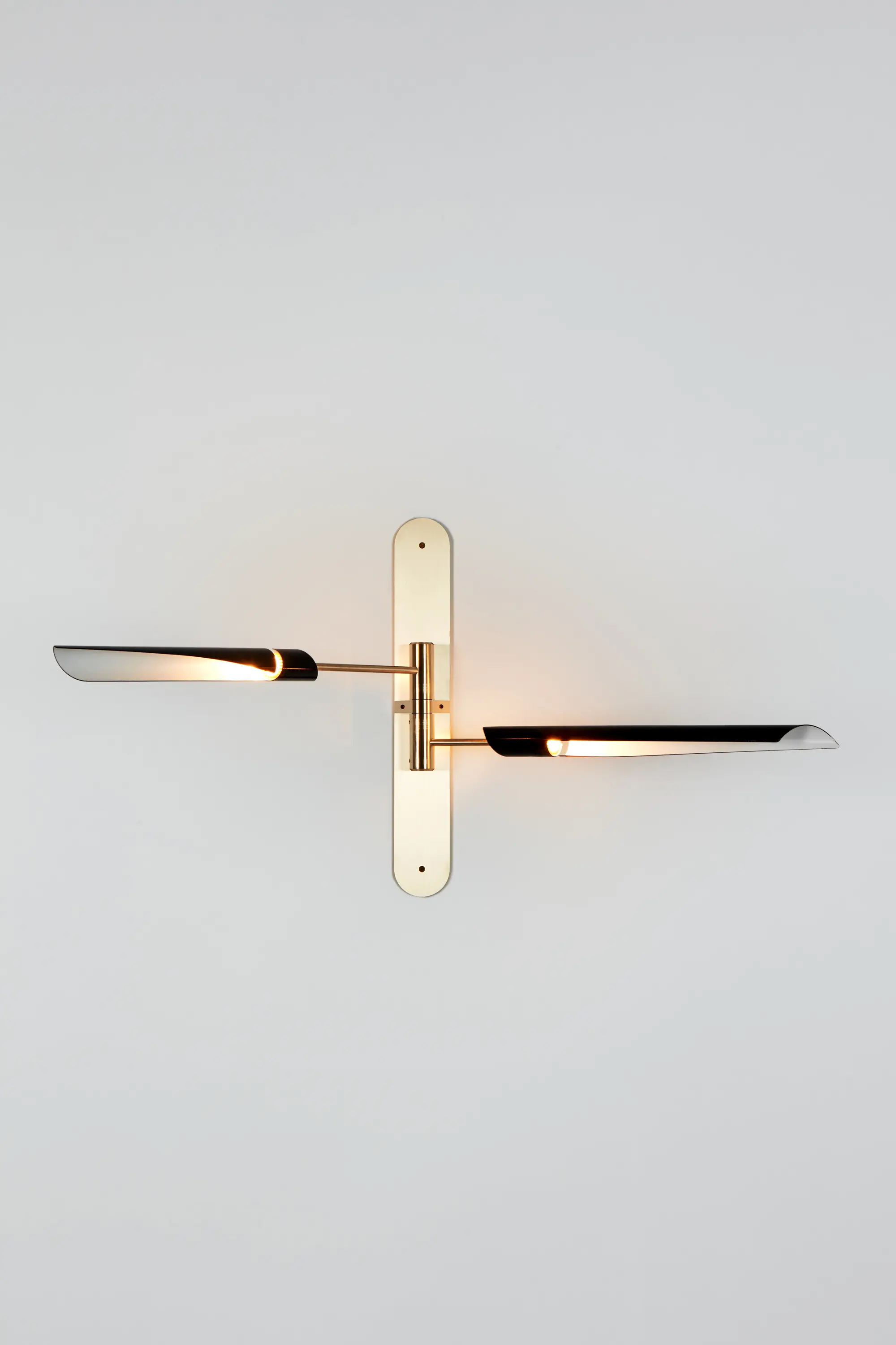 Roll & Hill - Boden Sconce 02