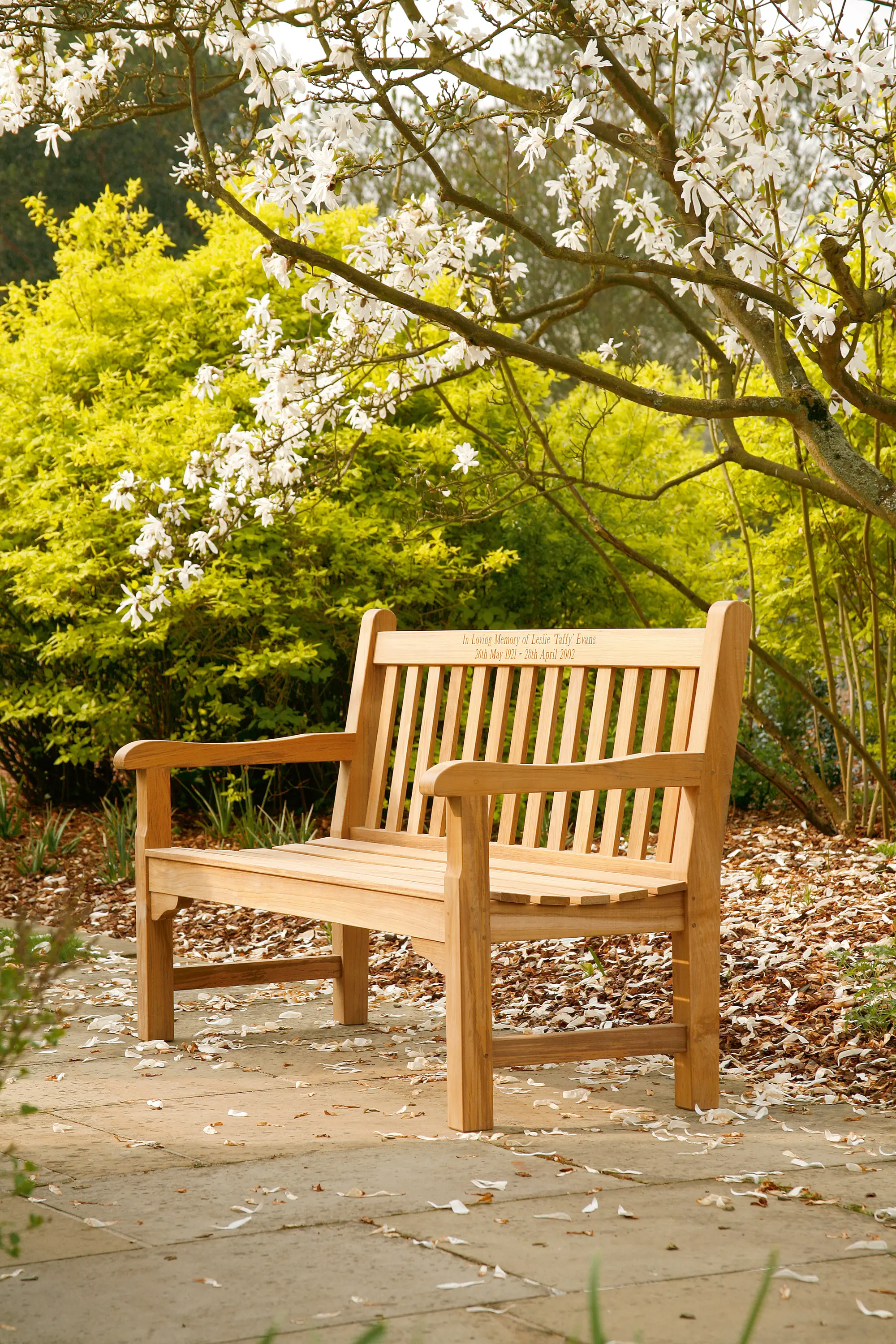 Barlow Tyrie - Glenham Circular Tree Seat (per half) 220 Ø Circular