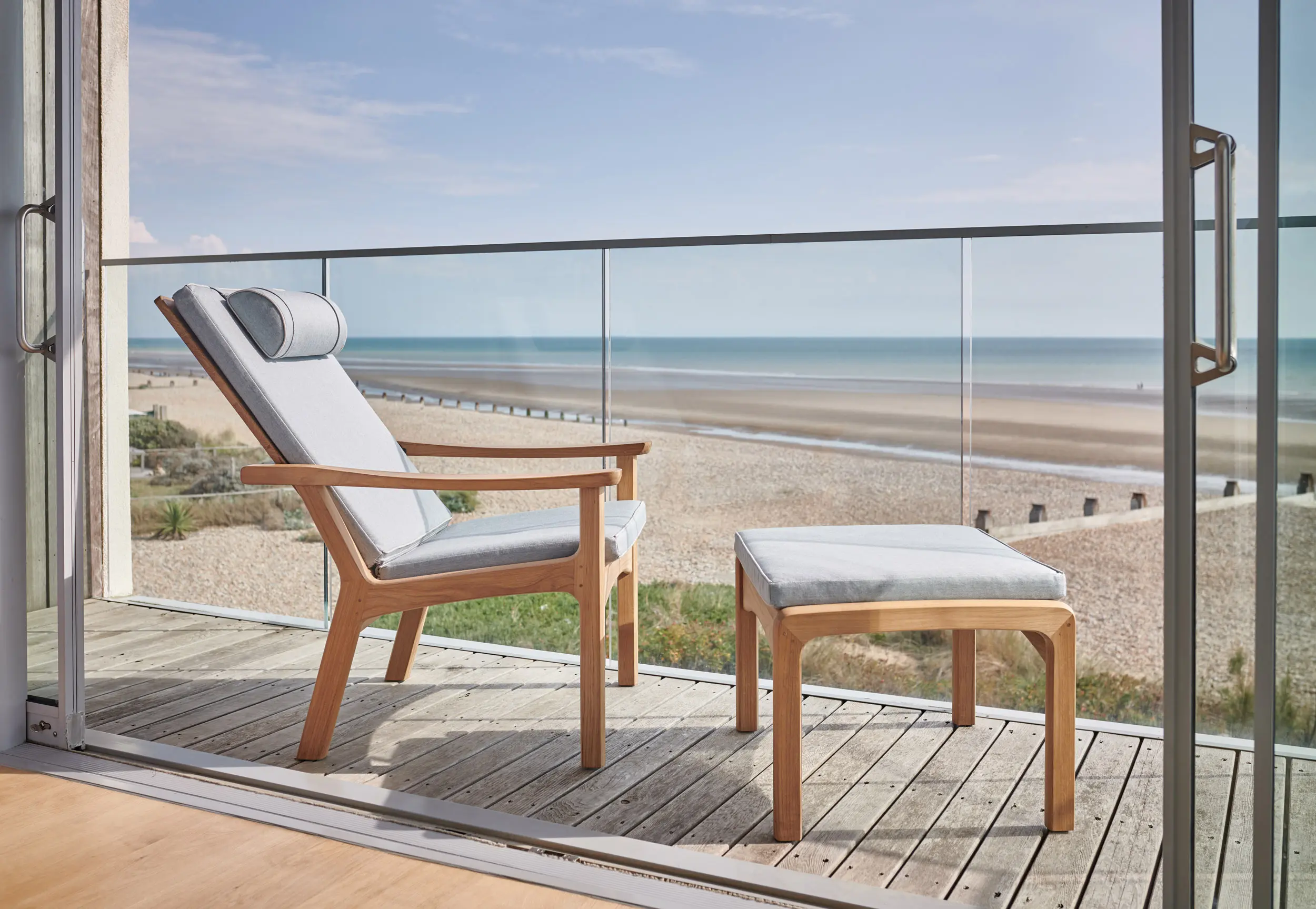 Barlow Tyrie - Monterey Deep Seating Three-seater Settee DS (without cushion - Optional cushion code: 800097)