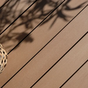 Mostra il prodotto COLOURS one | siena plain del produttore MYDECK