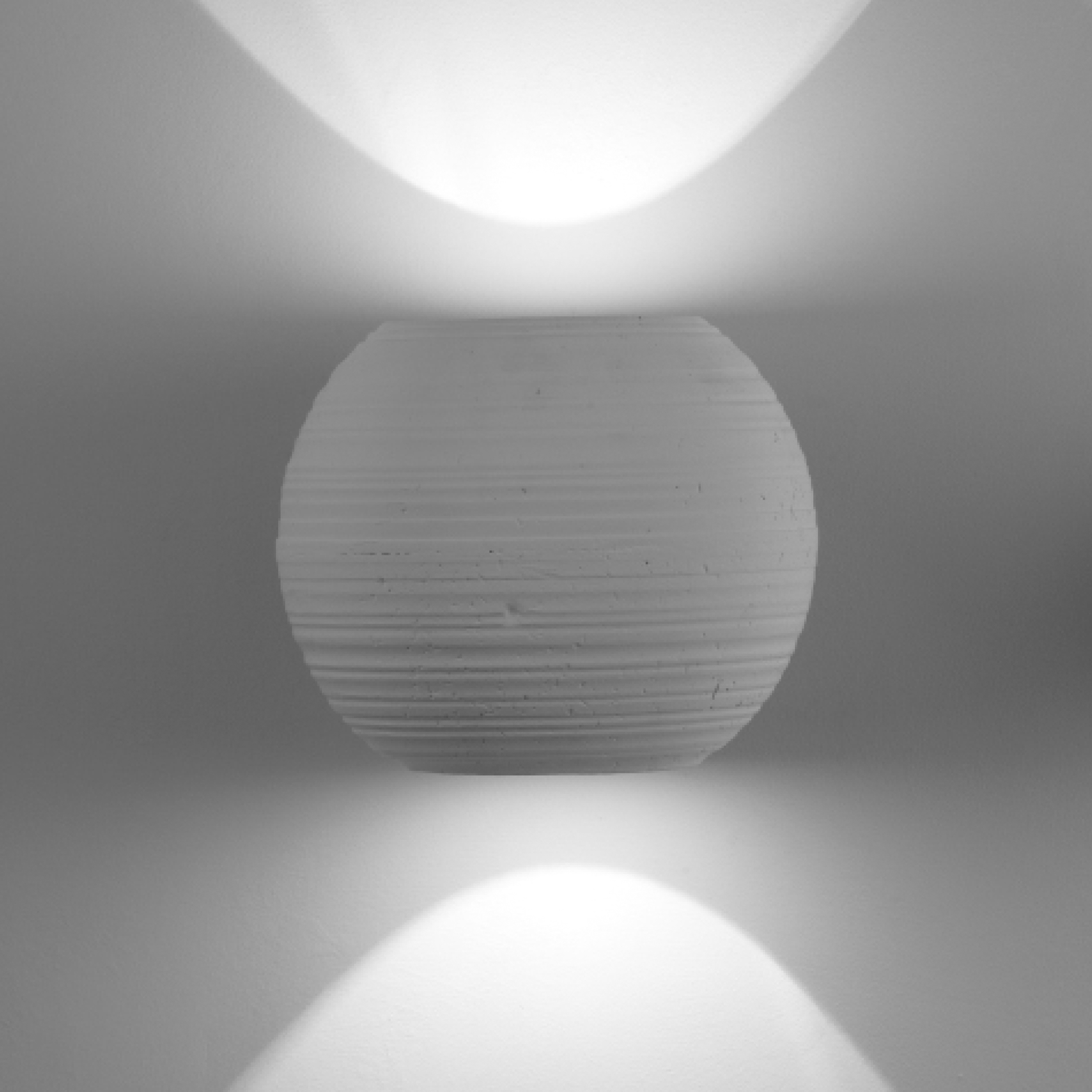 Display product Newton from manufacturer Toscot