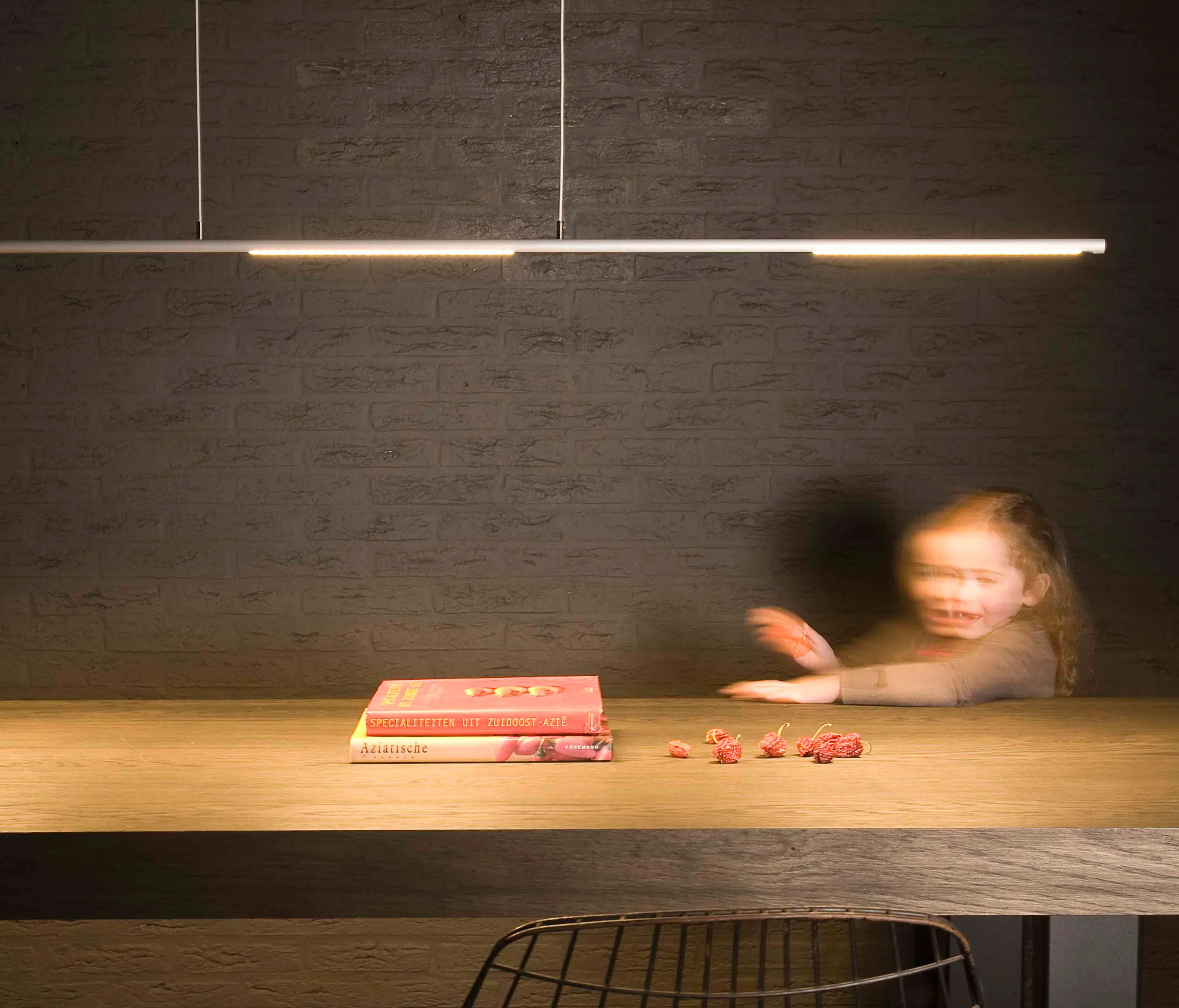 FERROLIGHT Design - IYO suspended light