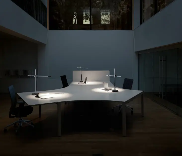 Jake Dyson Light - CSYS™ Desk