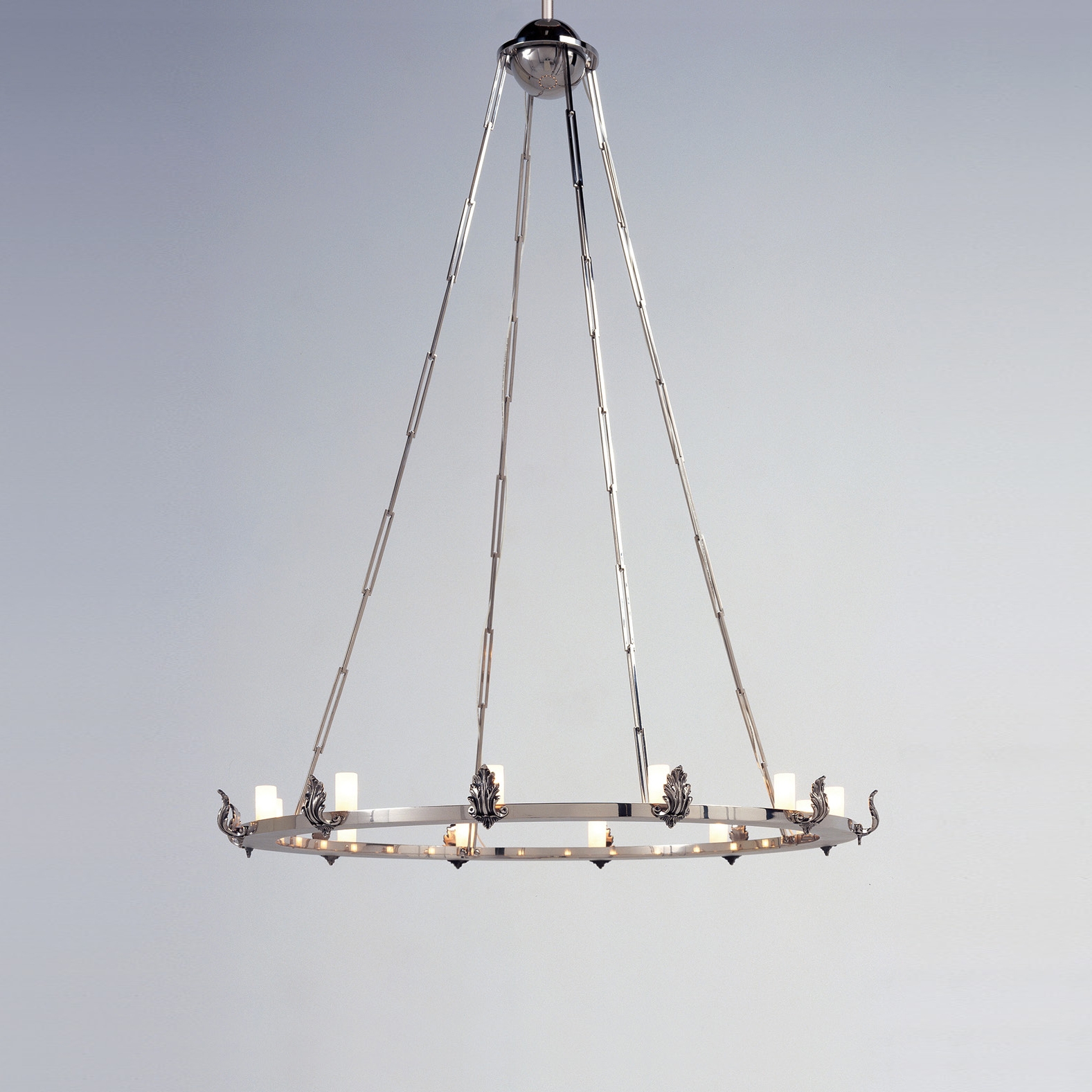 Afficher le produit Vicomte Chandelier du fabricant Jonathan Browning Studios